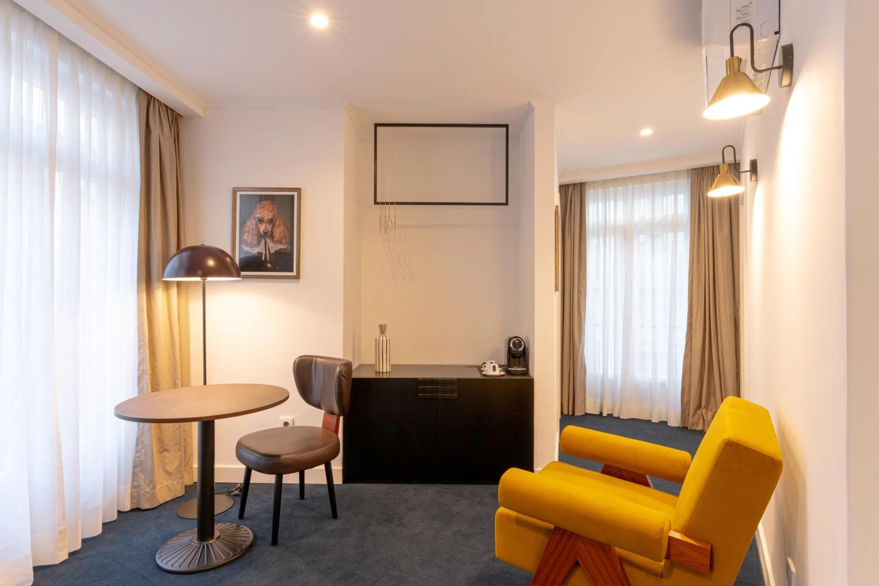 TV and multimedia in Westlight Lisboa Madalena