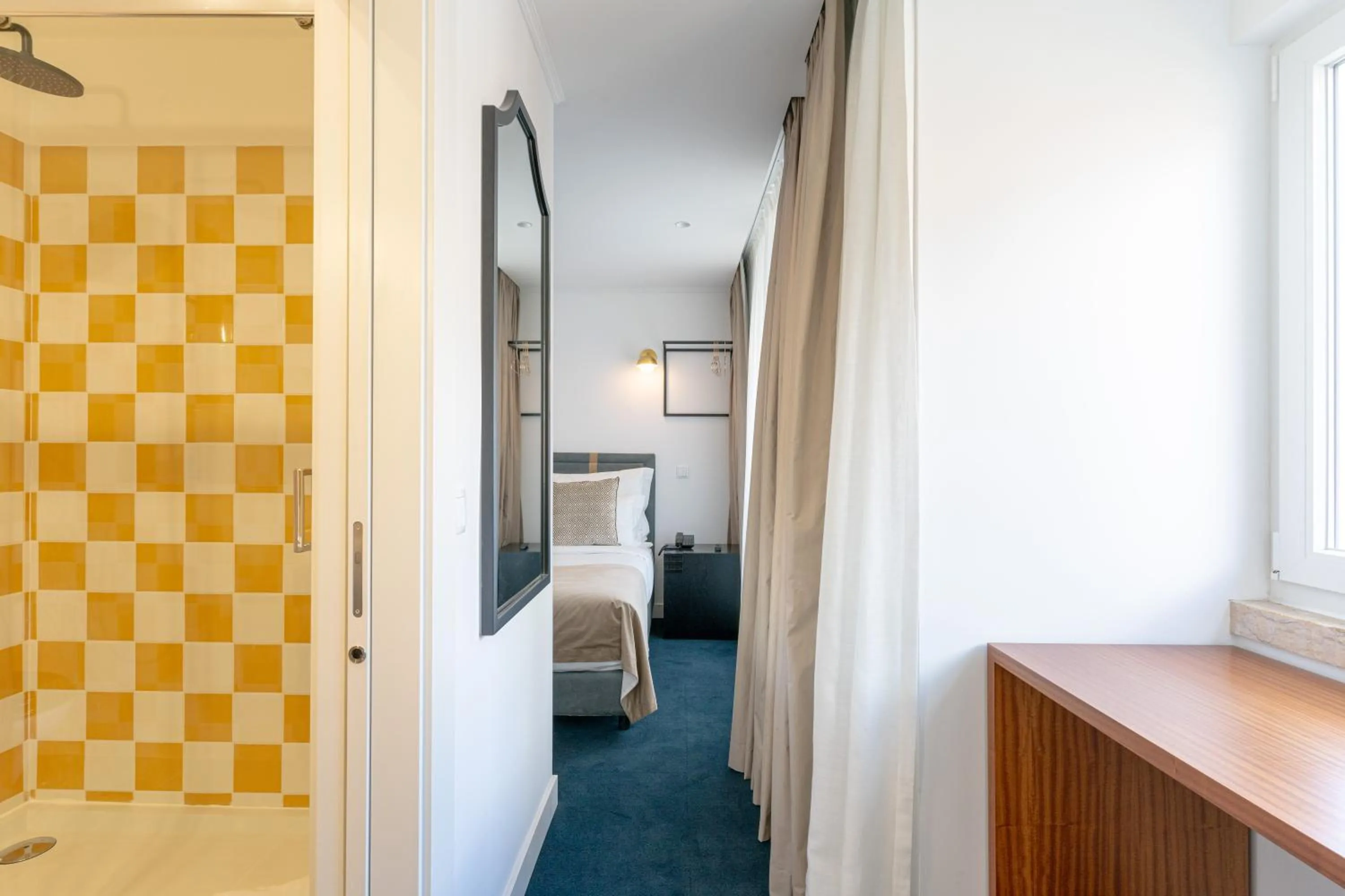 Bedroom in Westlight Lisboa Madalena