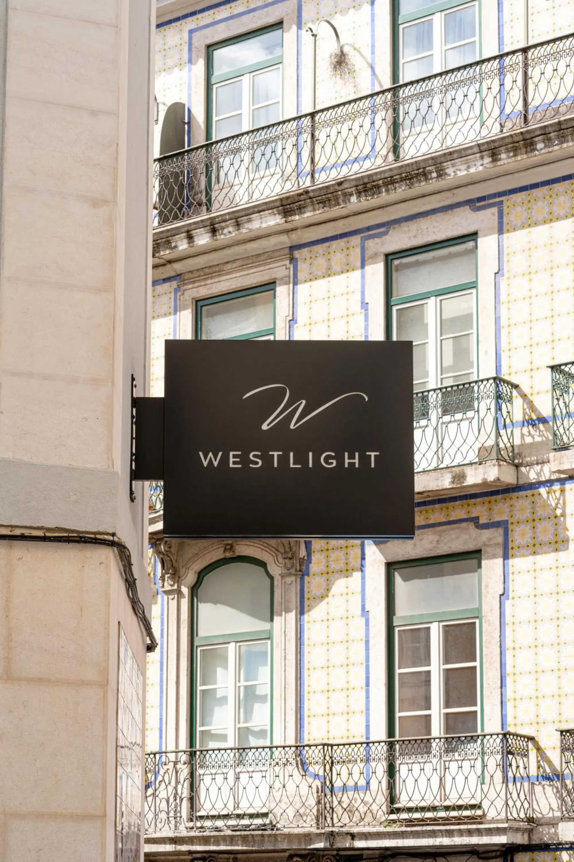 Property building in Westlight Lisboa Madalena Property building in Westlight Lisboa Madalena