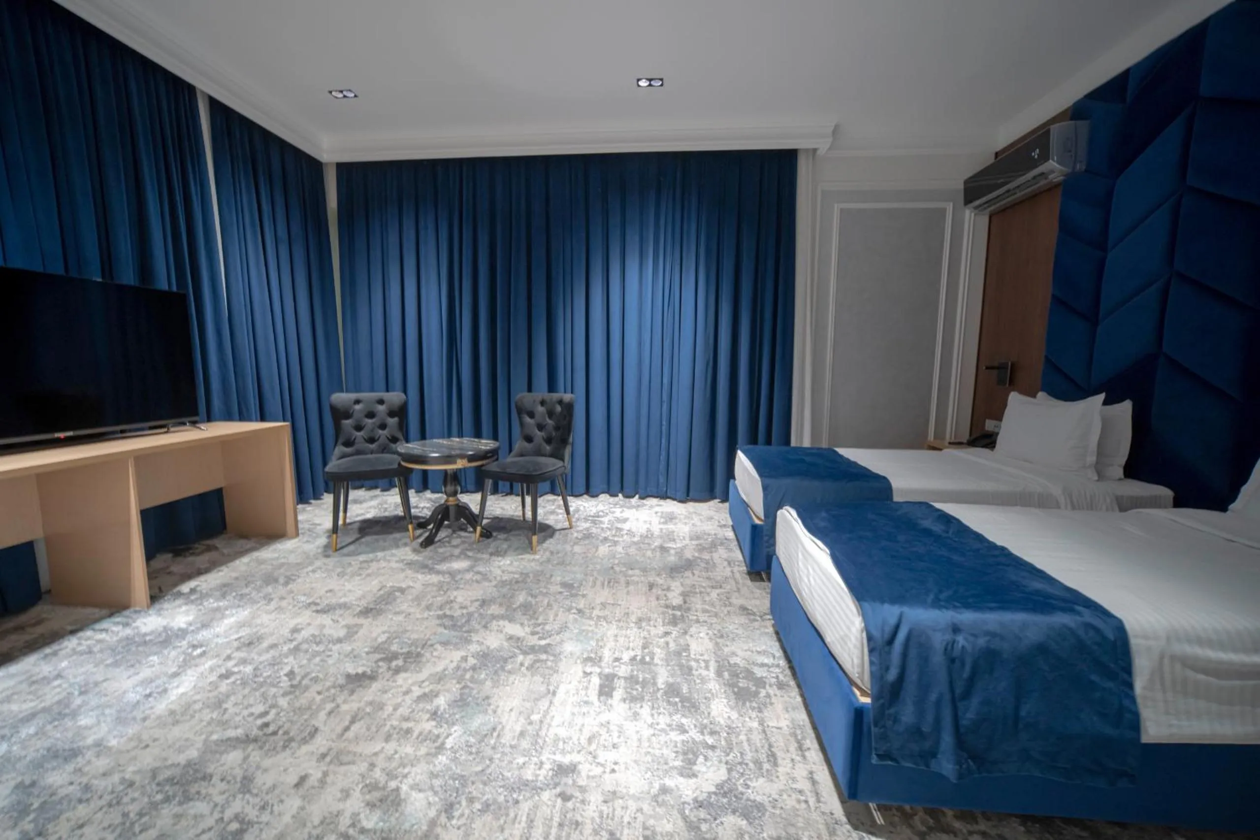 Bed in Friday Old City Hotel