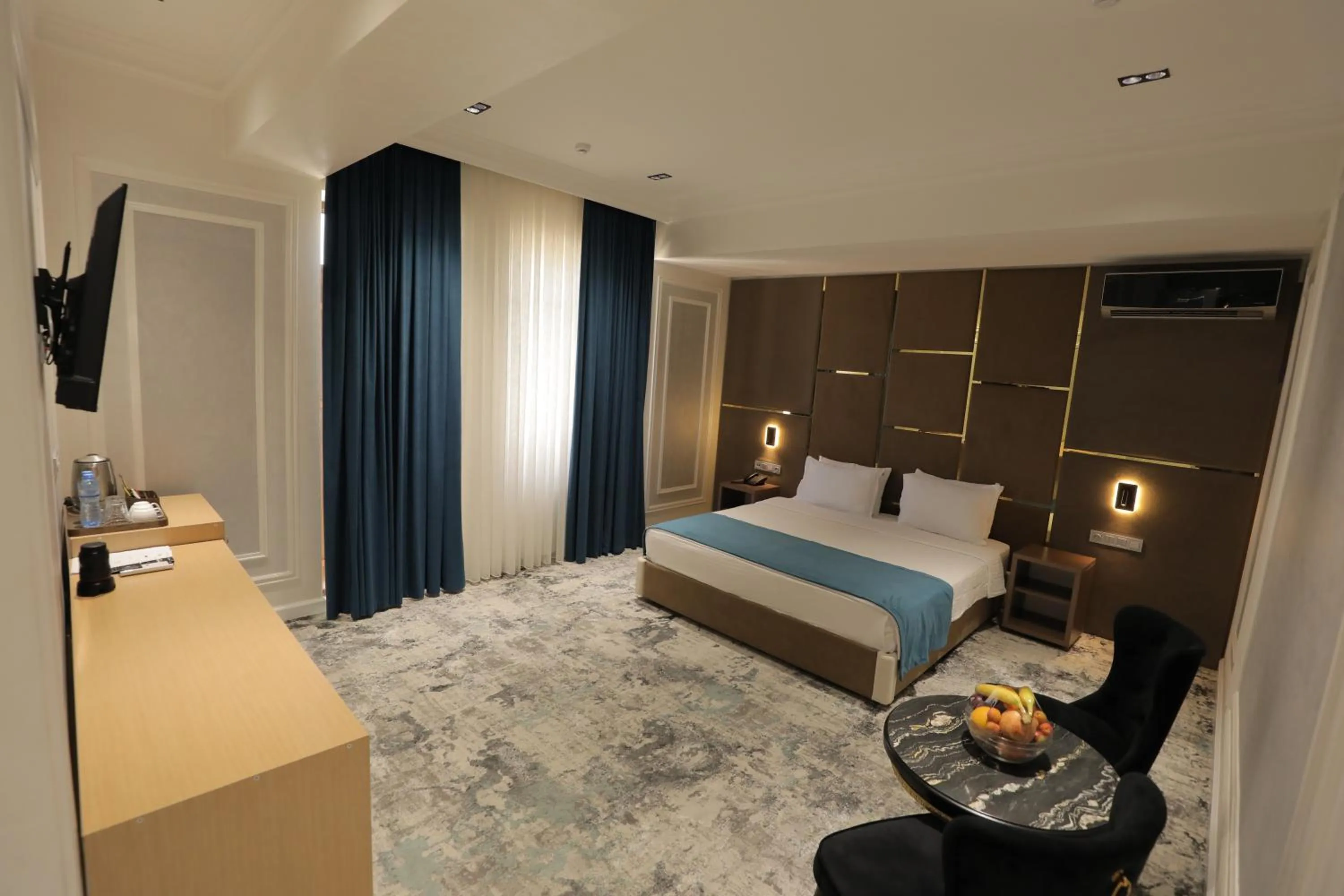 Bed in Friday Old City Hotel