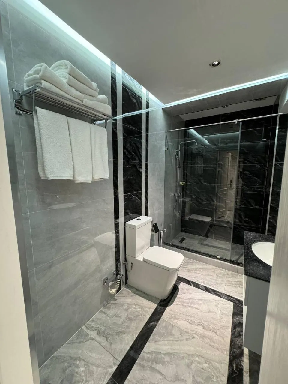 Friday Old City Hotel