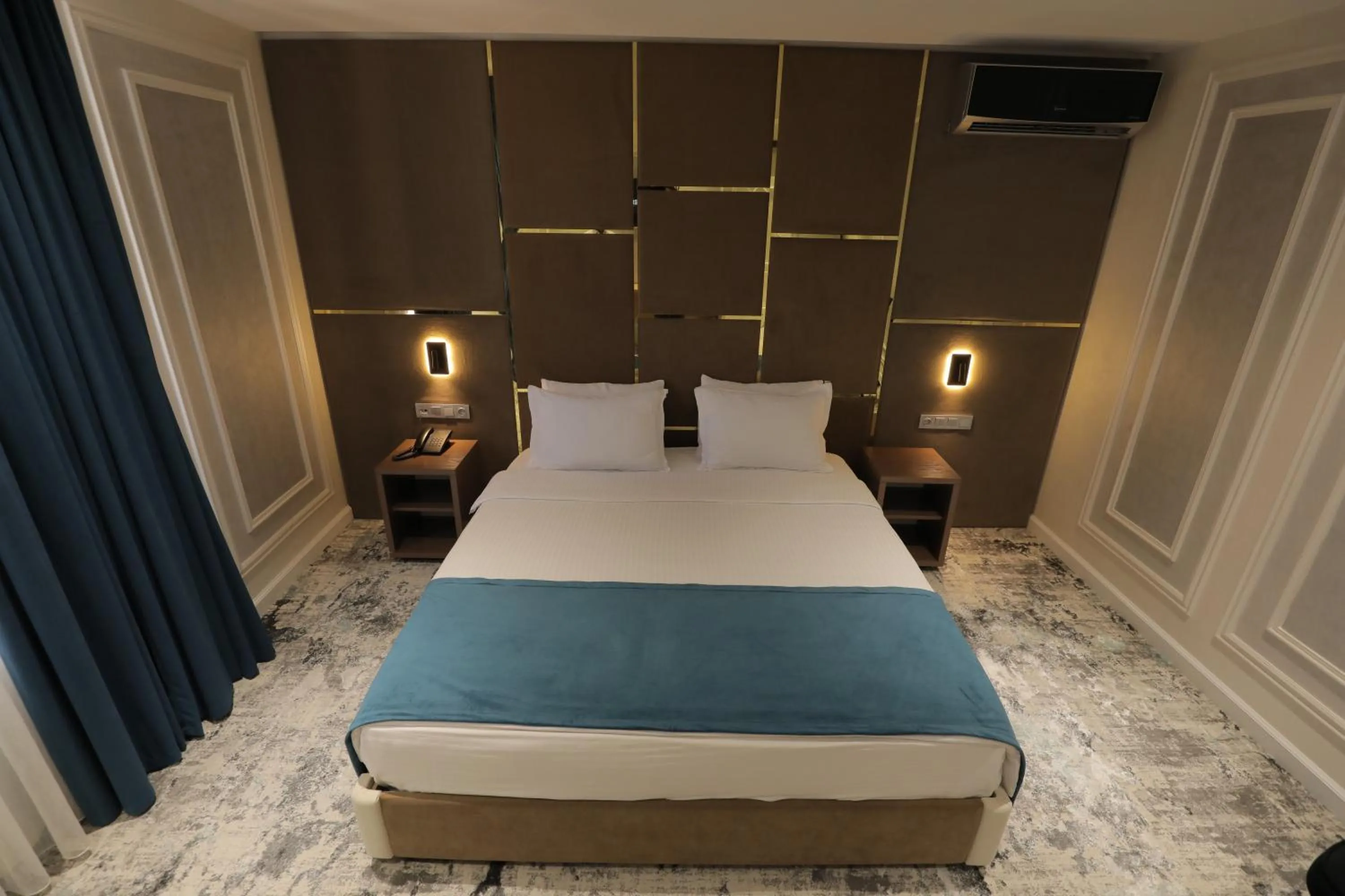 Bed in Friday Old City Hotel