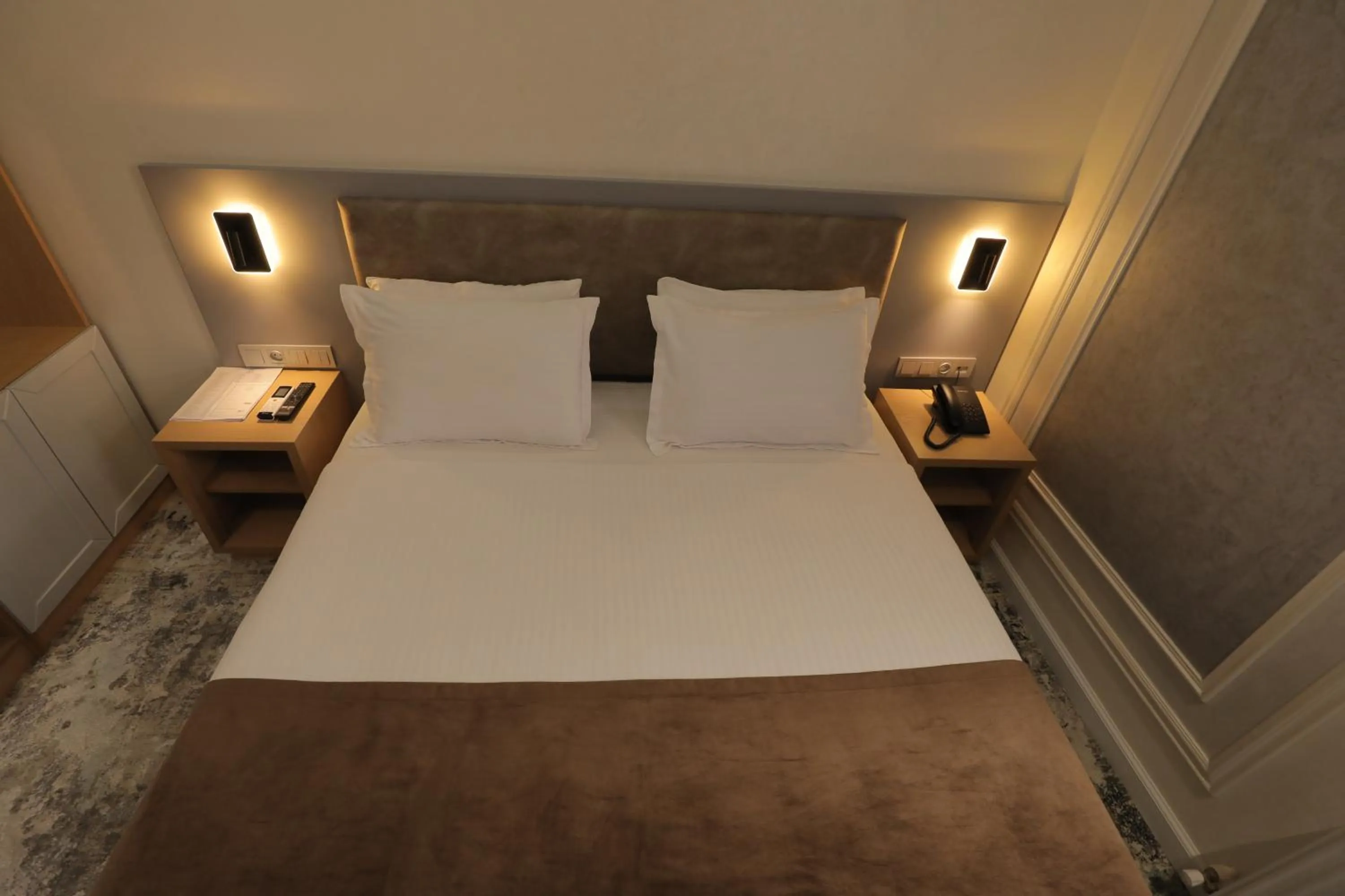 Bed in Friday Old City Hotel