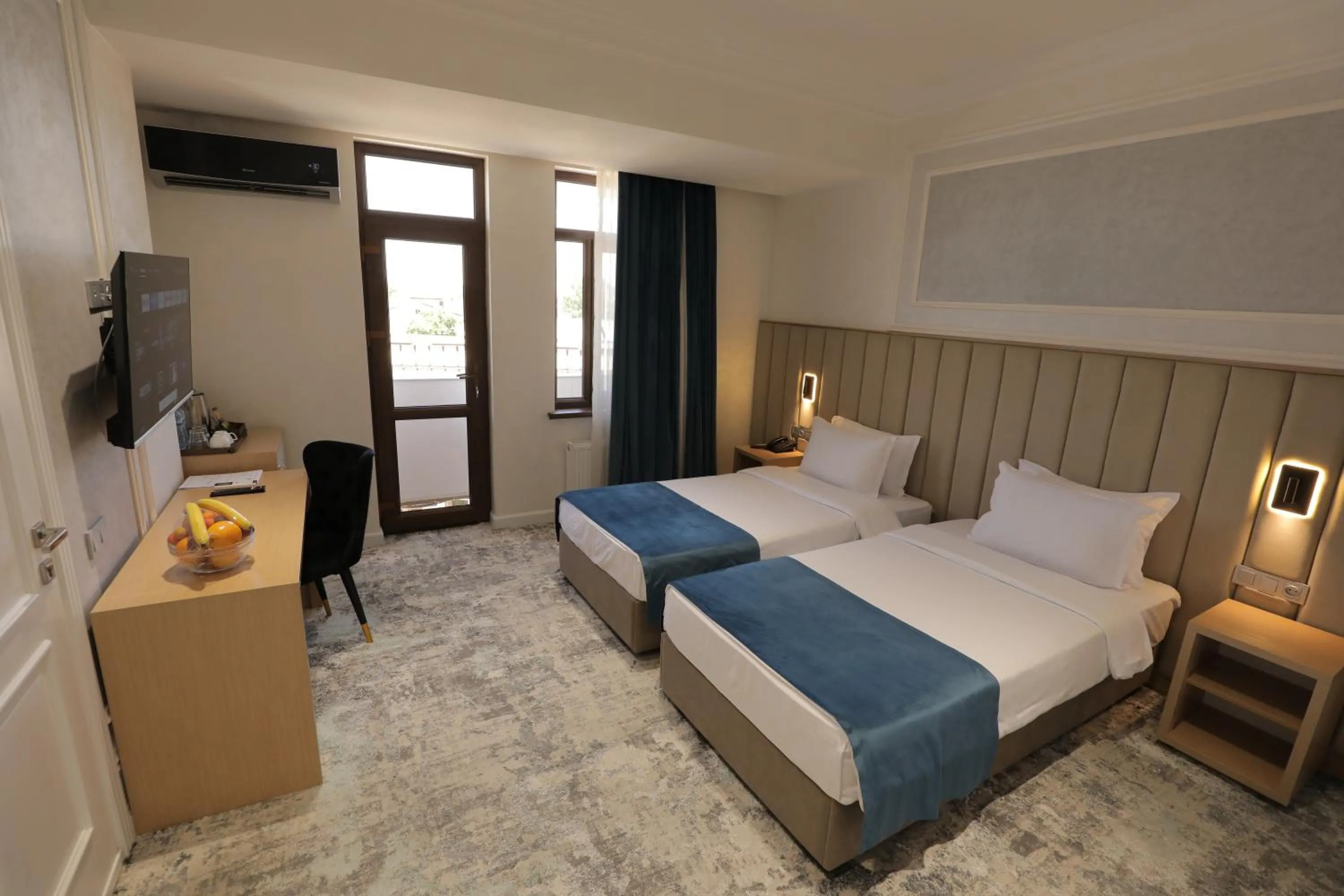 Bed in Friday Old City Hotel