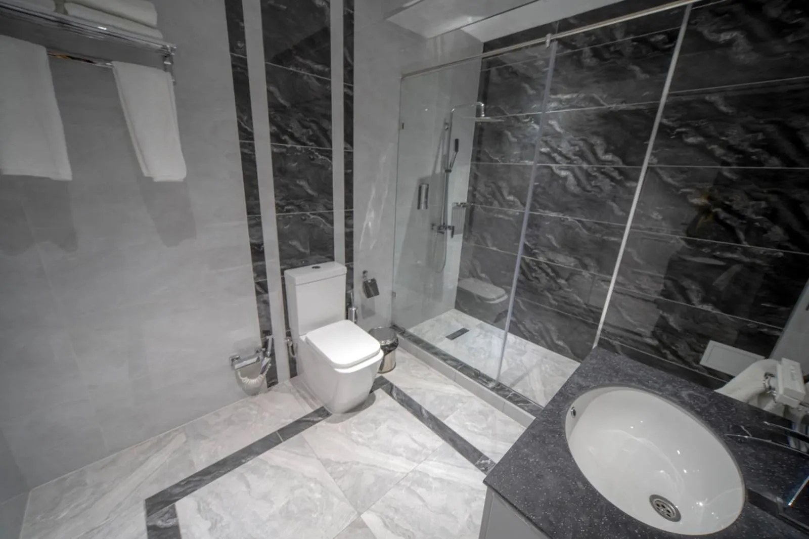 Friday Old City Hotel