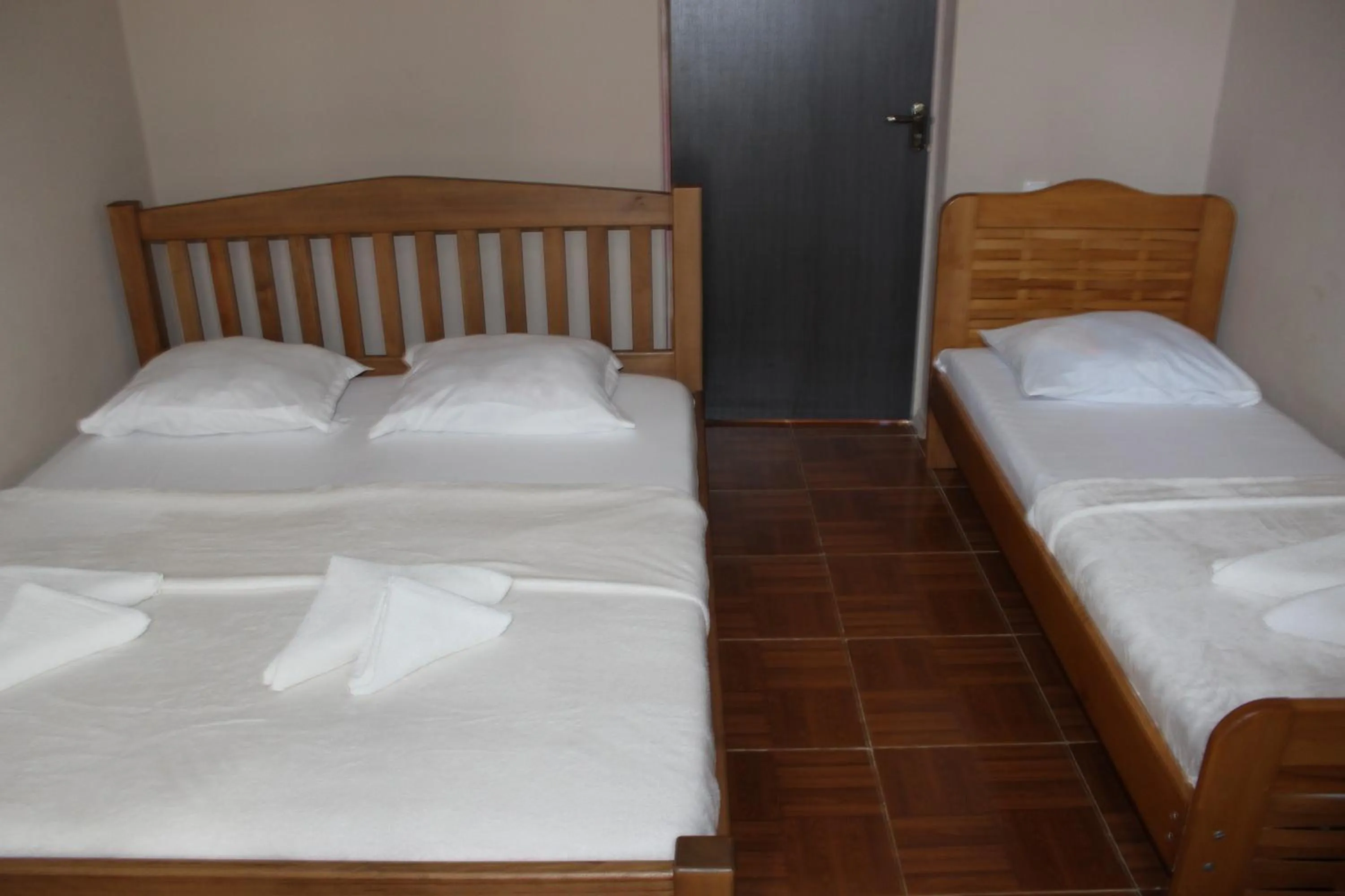 Photo of the whole room, Bed in Tornado Hotel