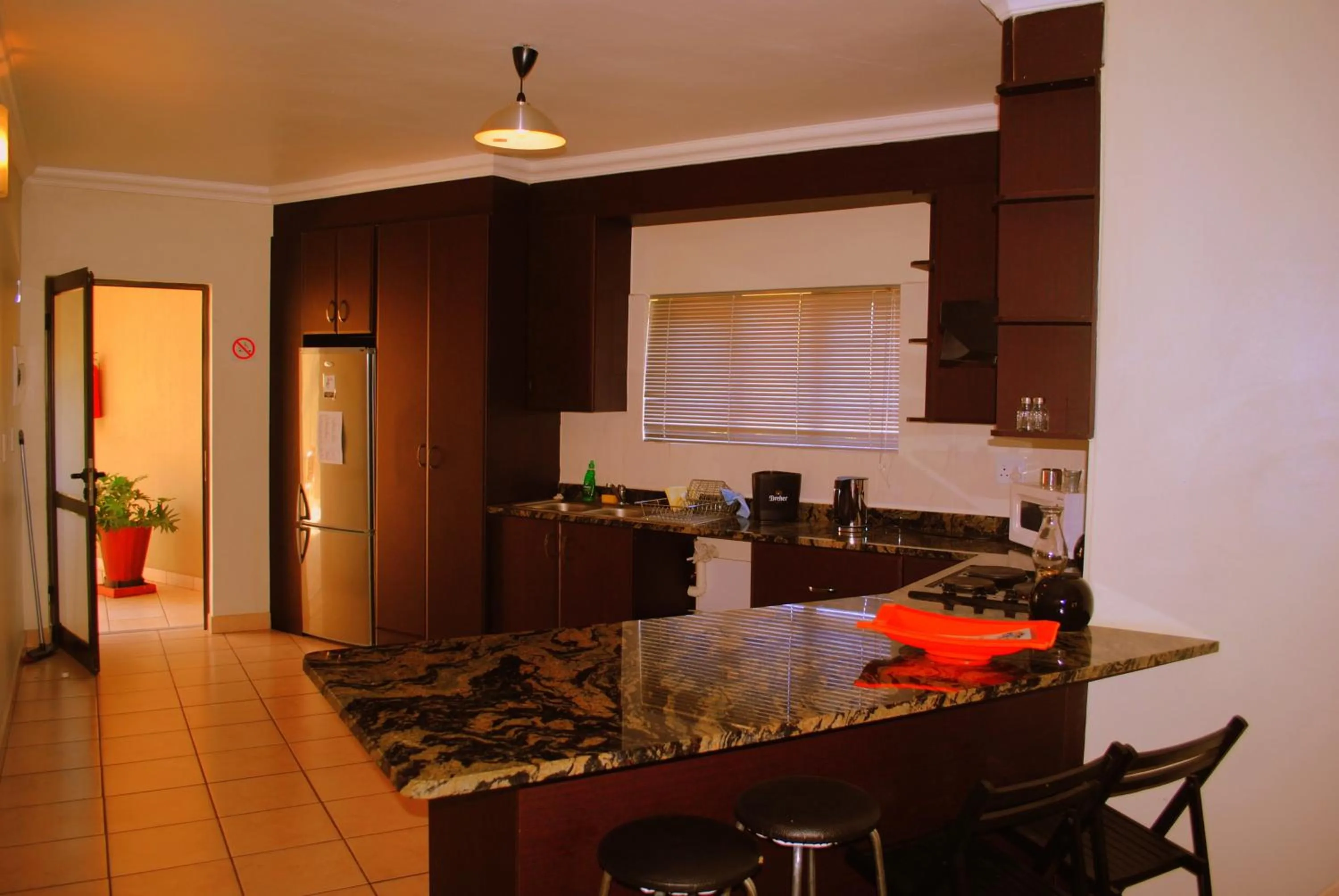 Kitchen or kitchenette in Palm Valley Inn And Day Spa