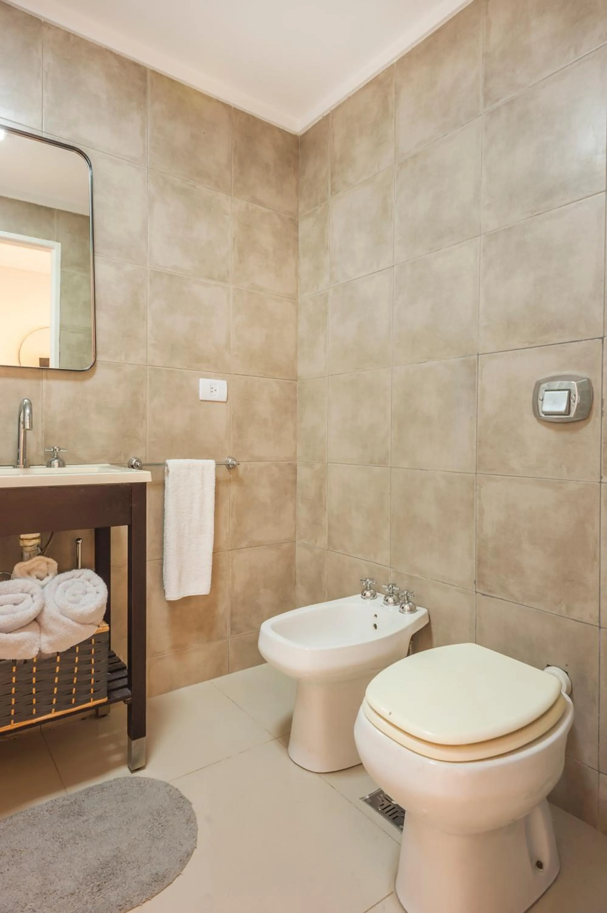 Toilet in Báltico Suites