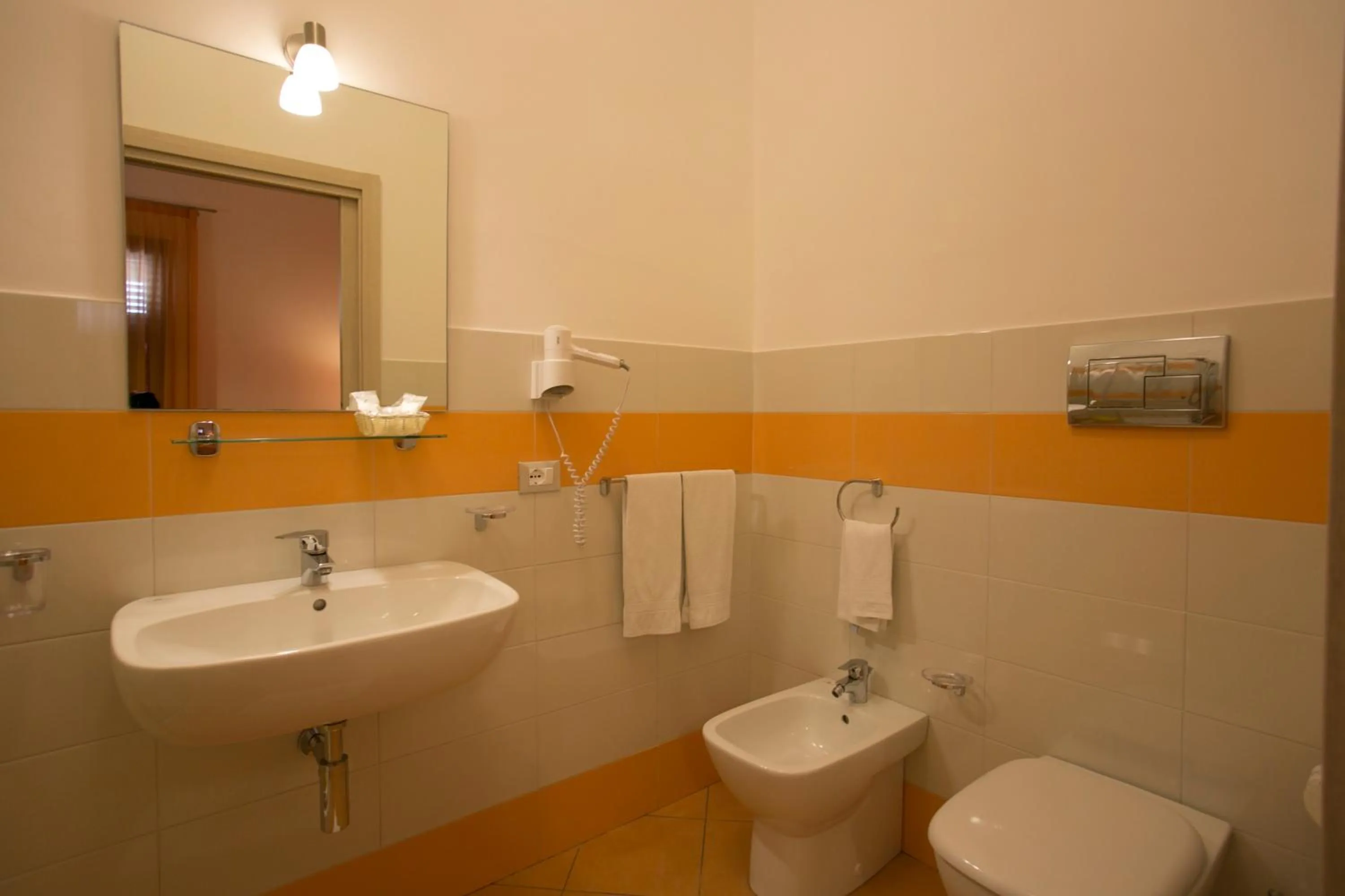 Bathroom in Rotte e Sentieri B&B