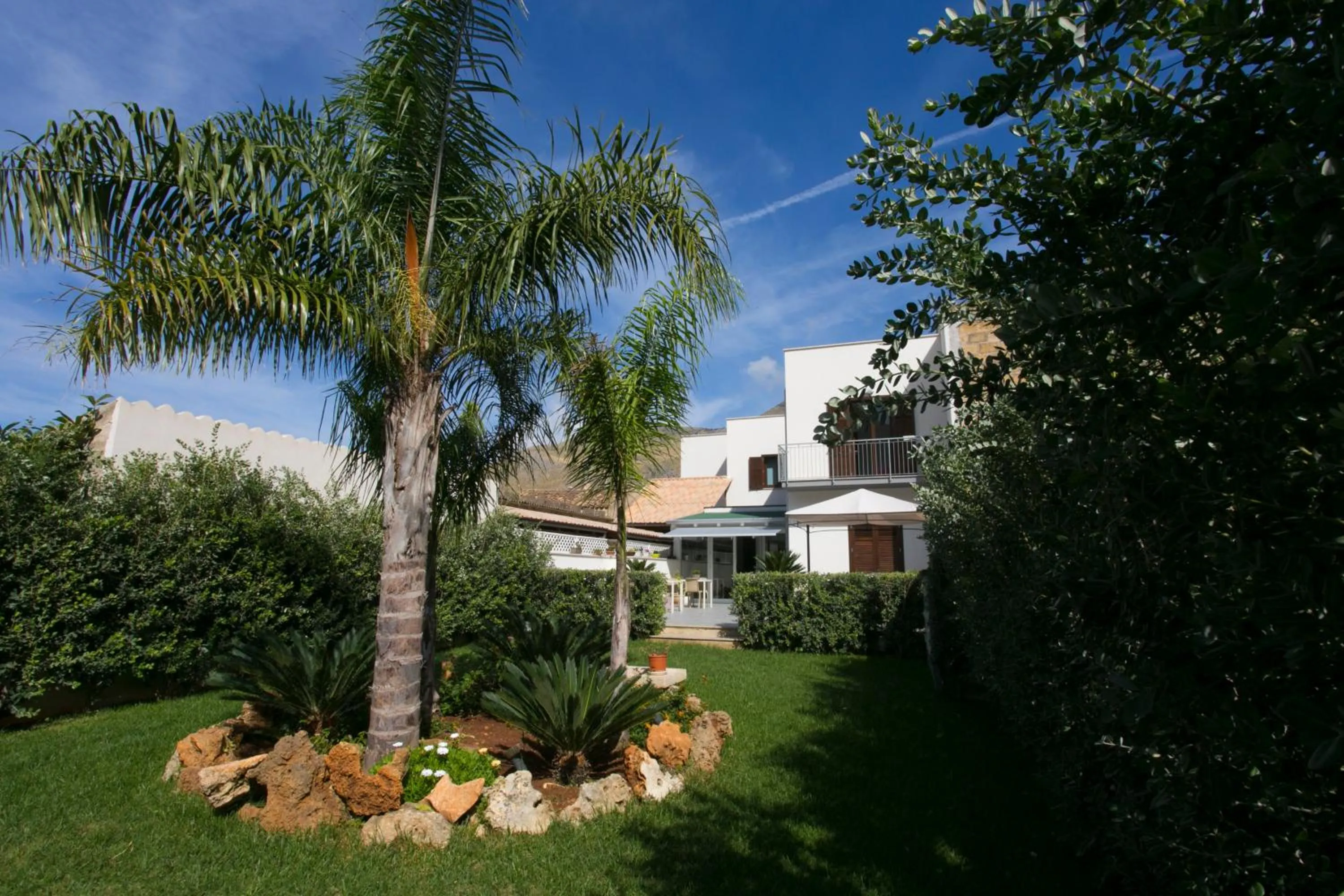 Garden in Rotte e Sentieri B&B