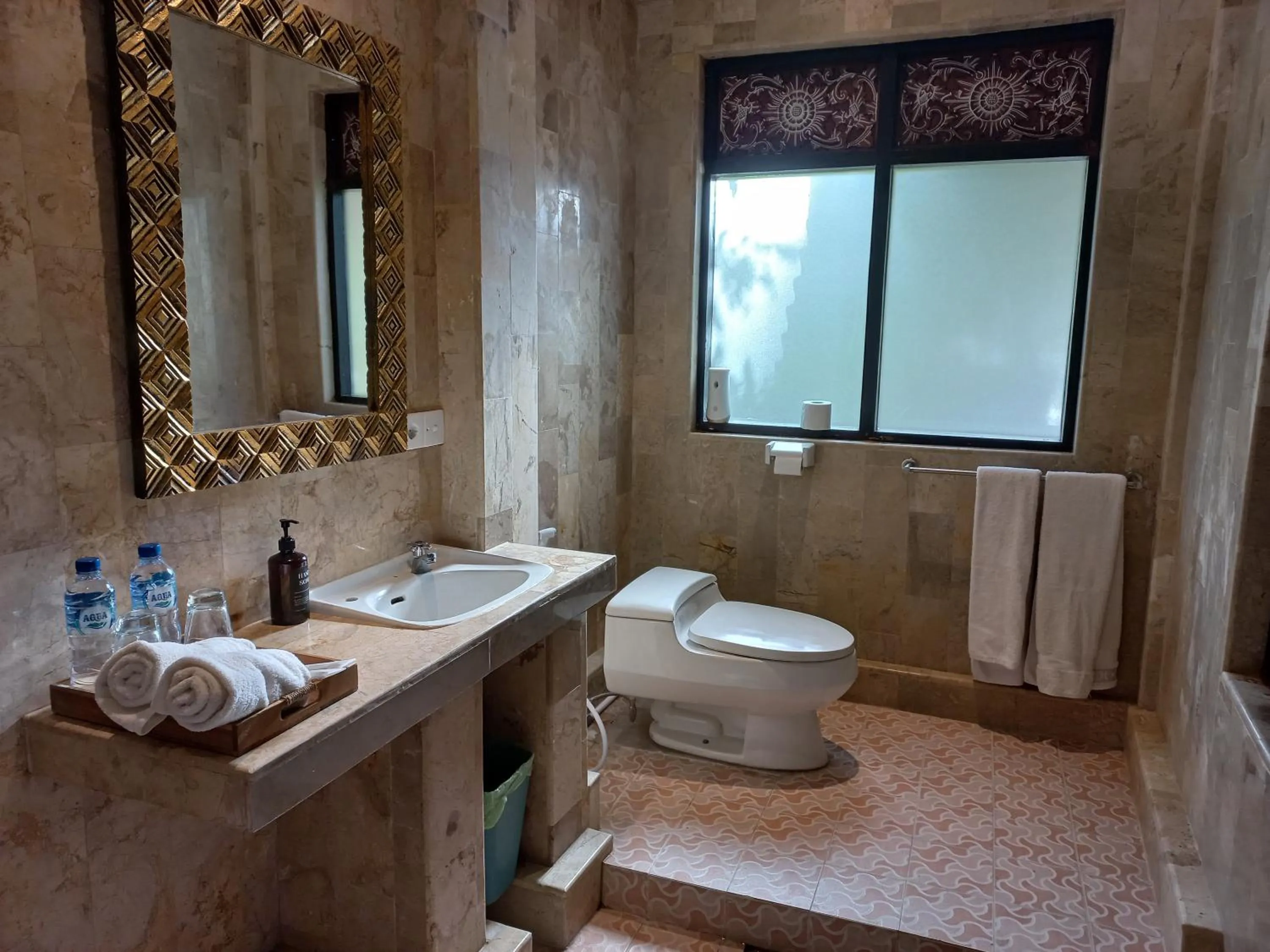 Toilet in New Mumbul Ubud