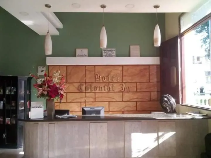 Hotel Colonial Inn