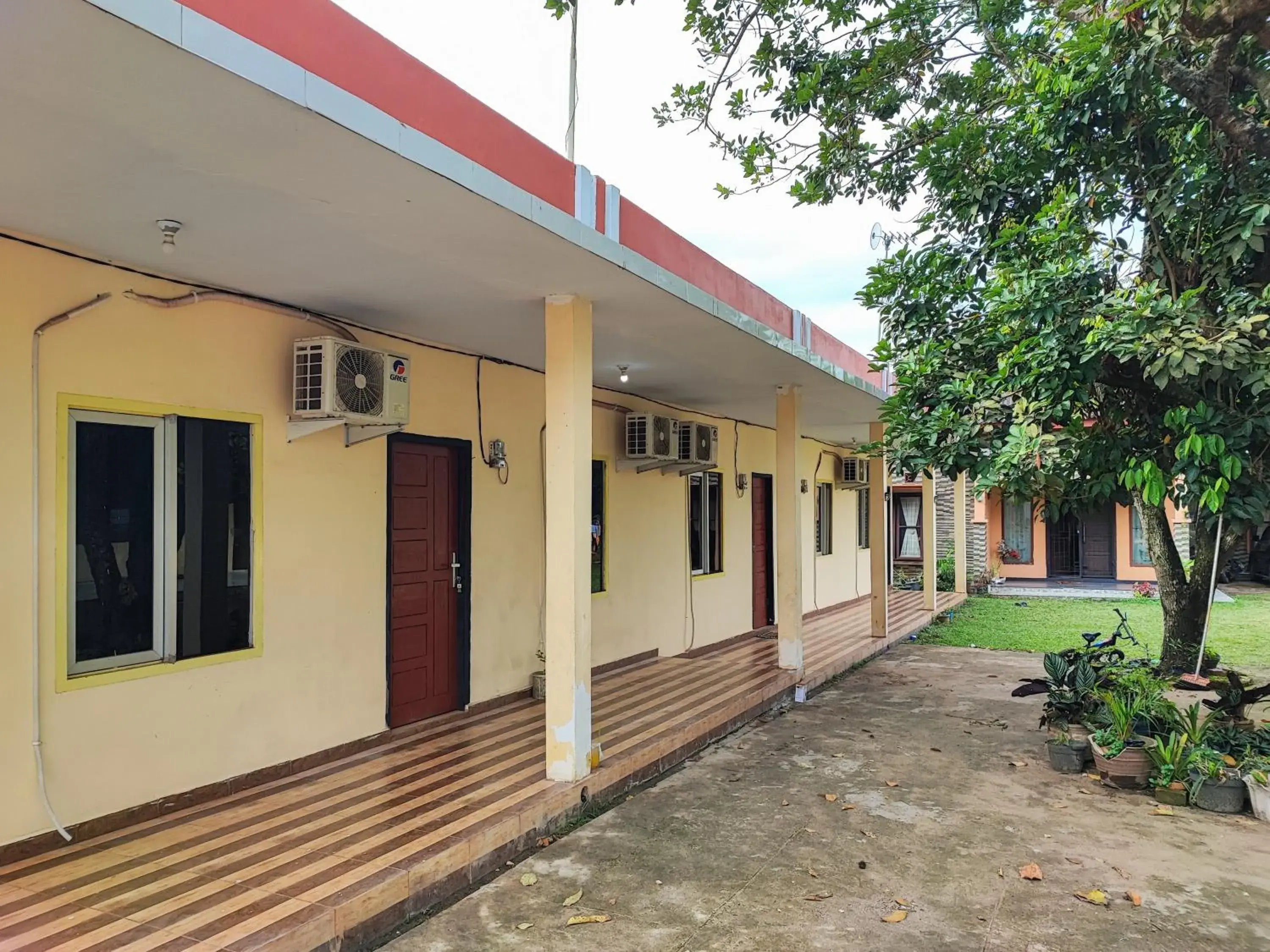 RedDoorz Syariah near Terminal Alam Barajo Jambi RedDoorz Syariah near Terminal Alam Barajo Jambi