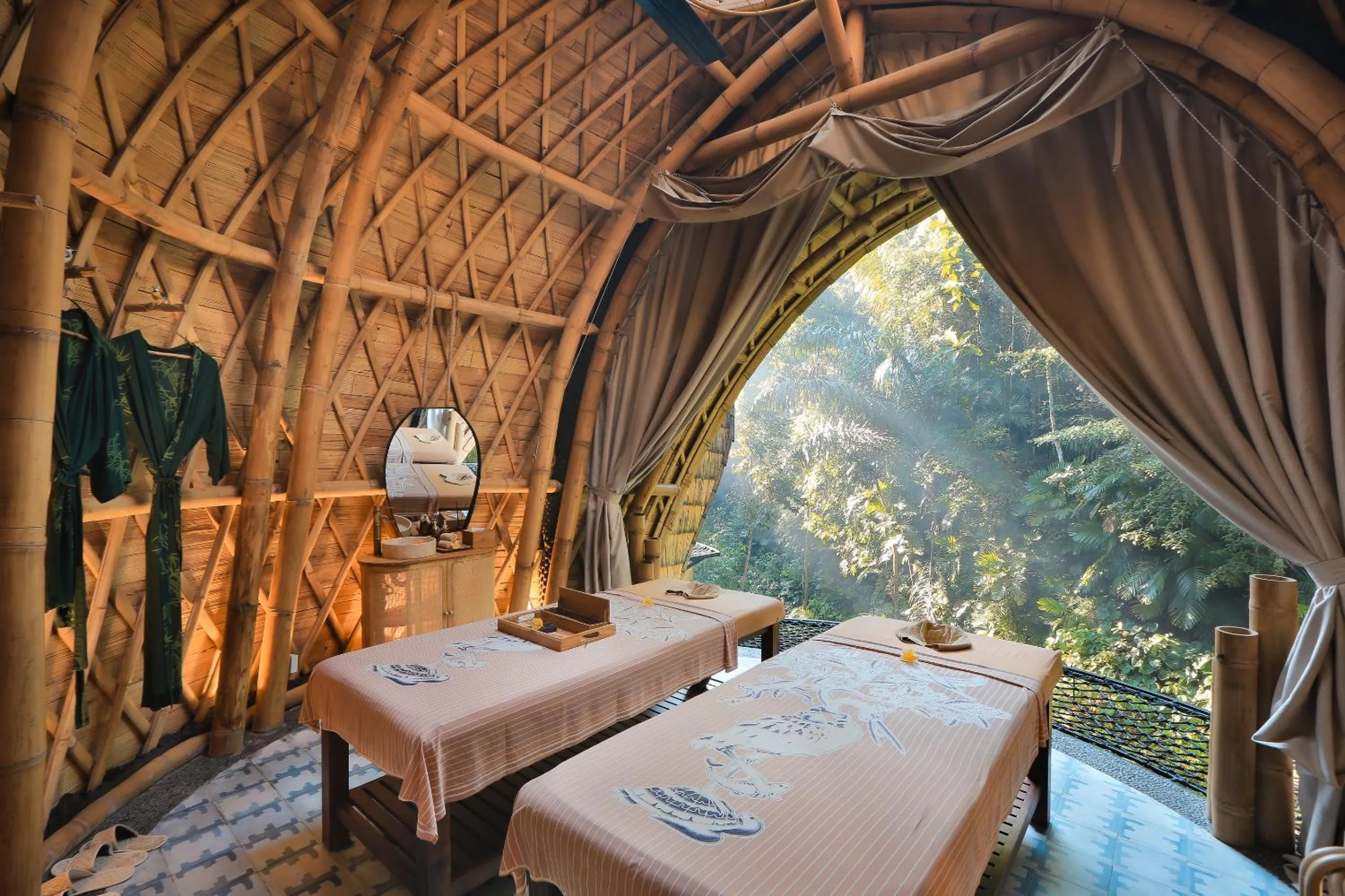 Massage in Sanna Ubud A Pramana Experience