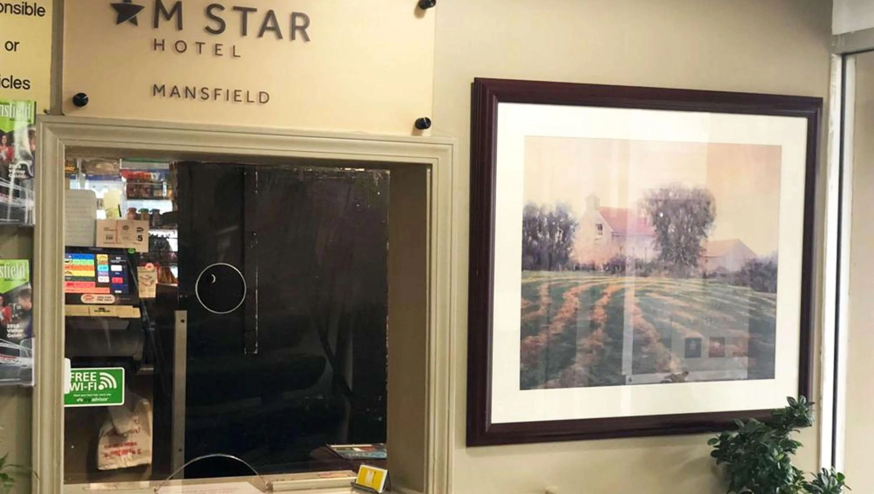 Lobby or reception in M Star Hotel Mansfield