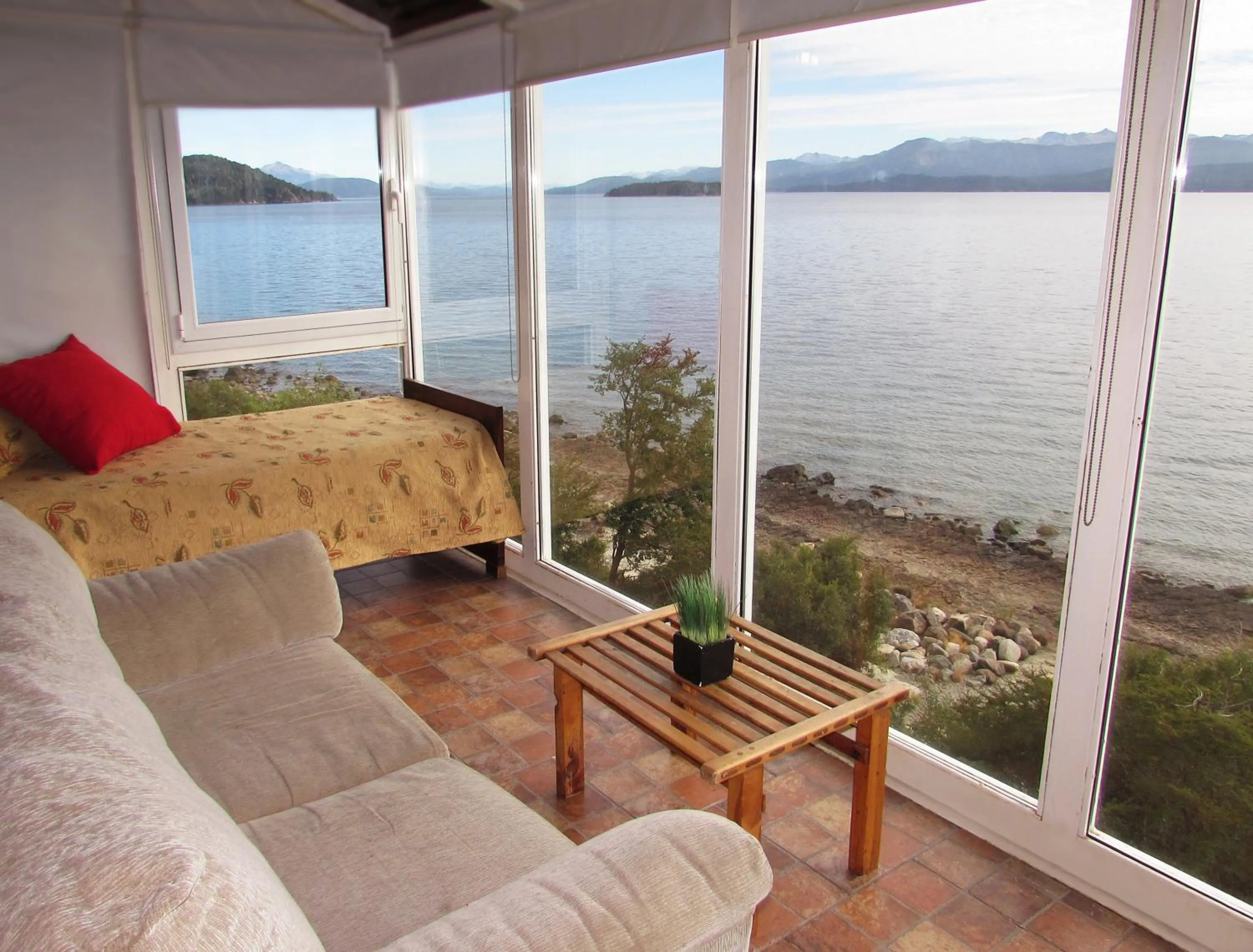 Lake view in Las Gaviotas