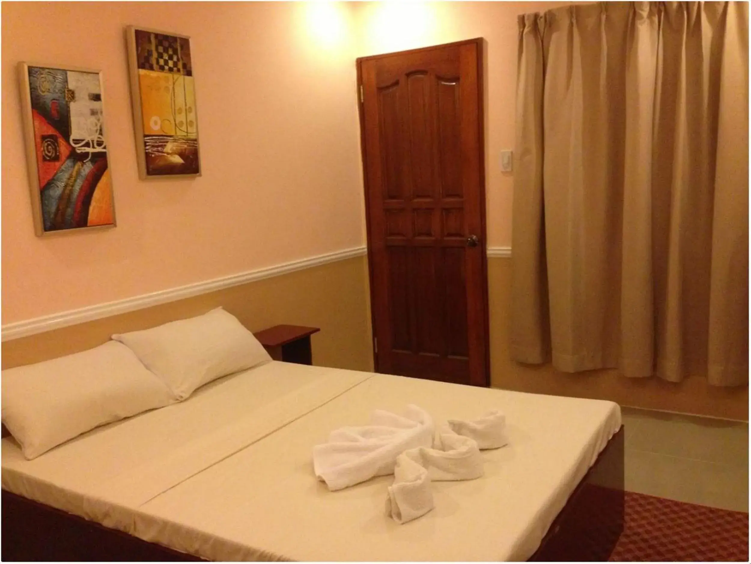 Bed in New Village Lodge Bed in New Village Lodge