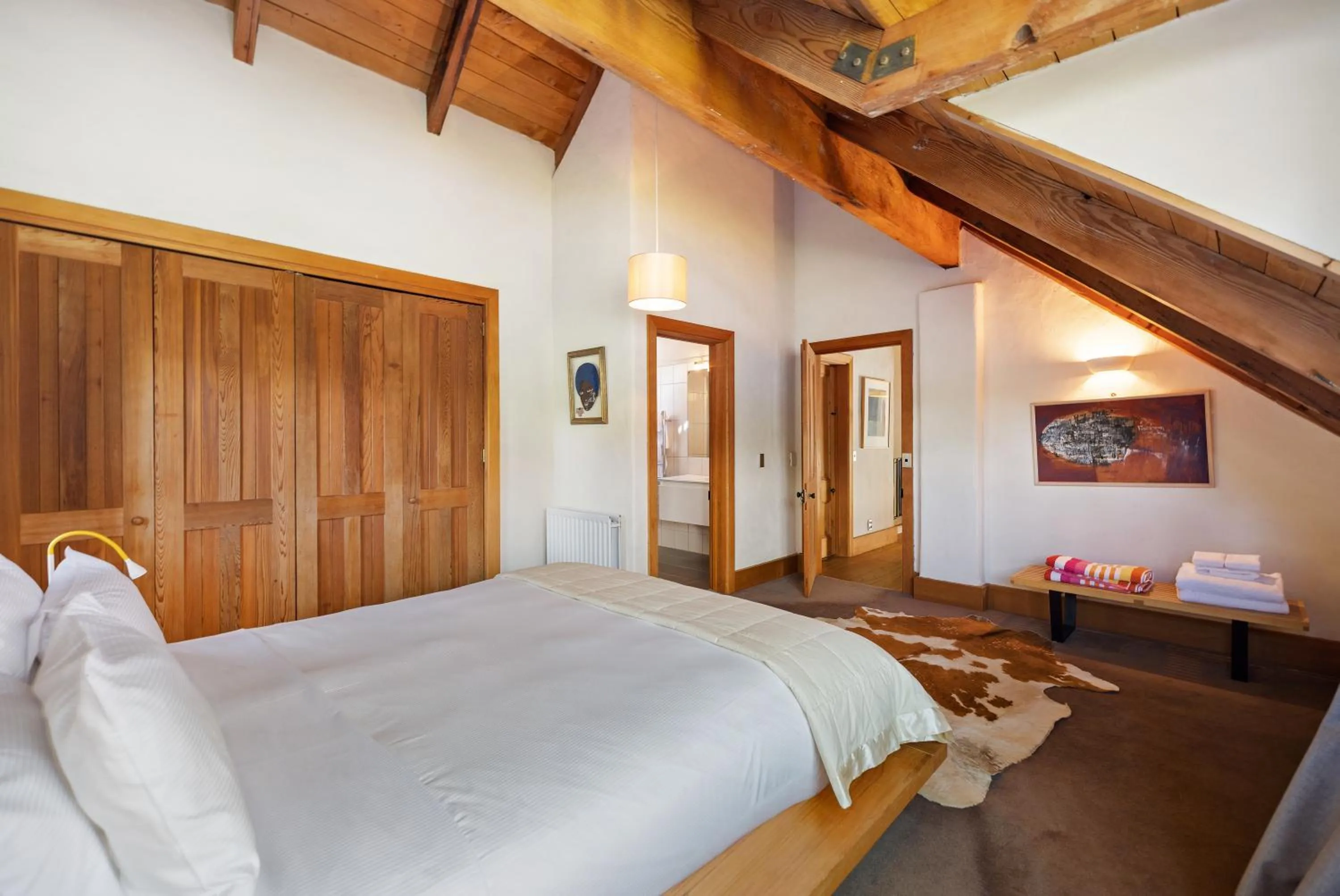 Bedroom, Bed in Wharenui Holiday Home by MajorDomo