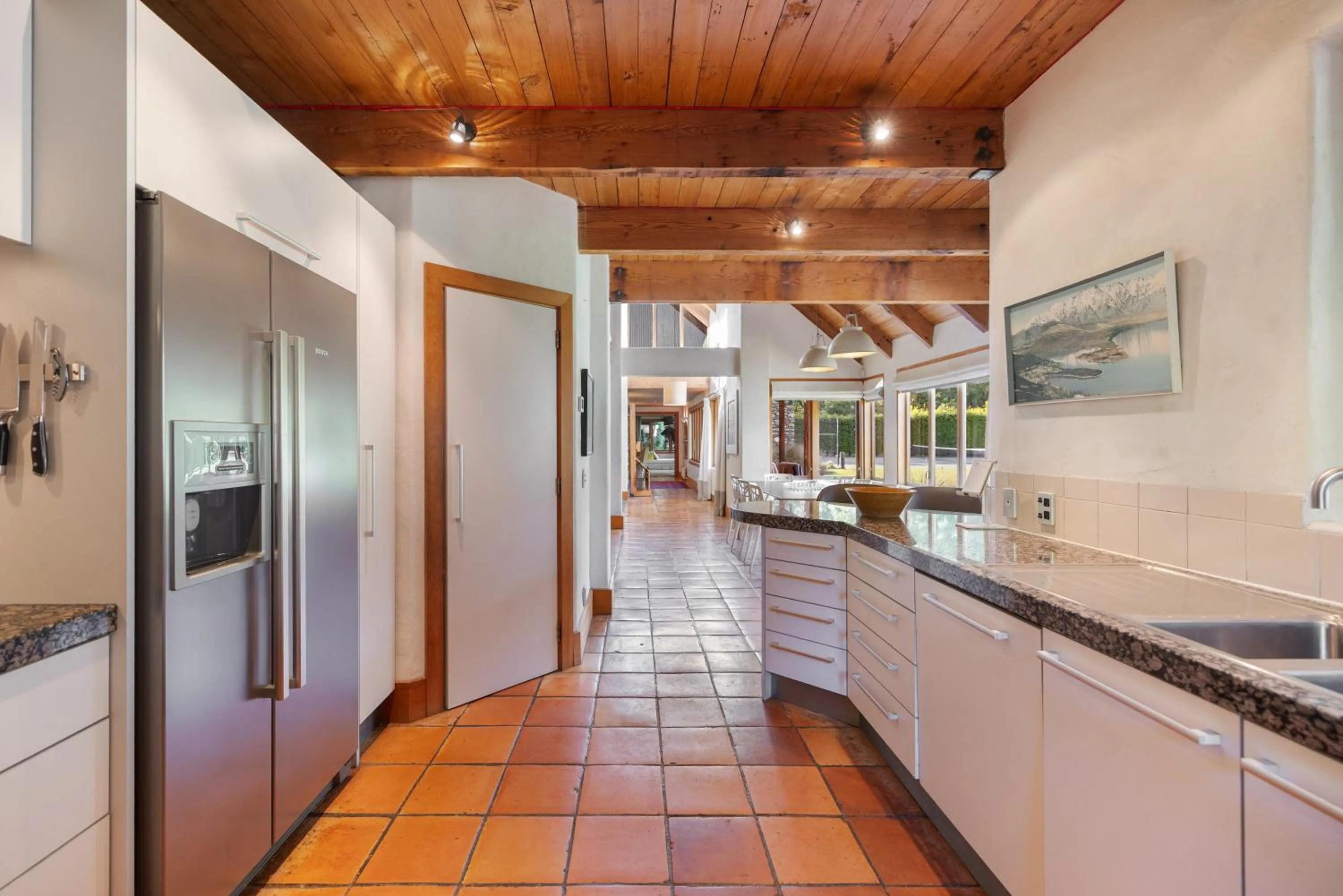 Kitchen or kitchenette in Wharenui Holiday Home by MajorDomo