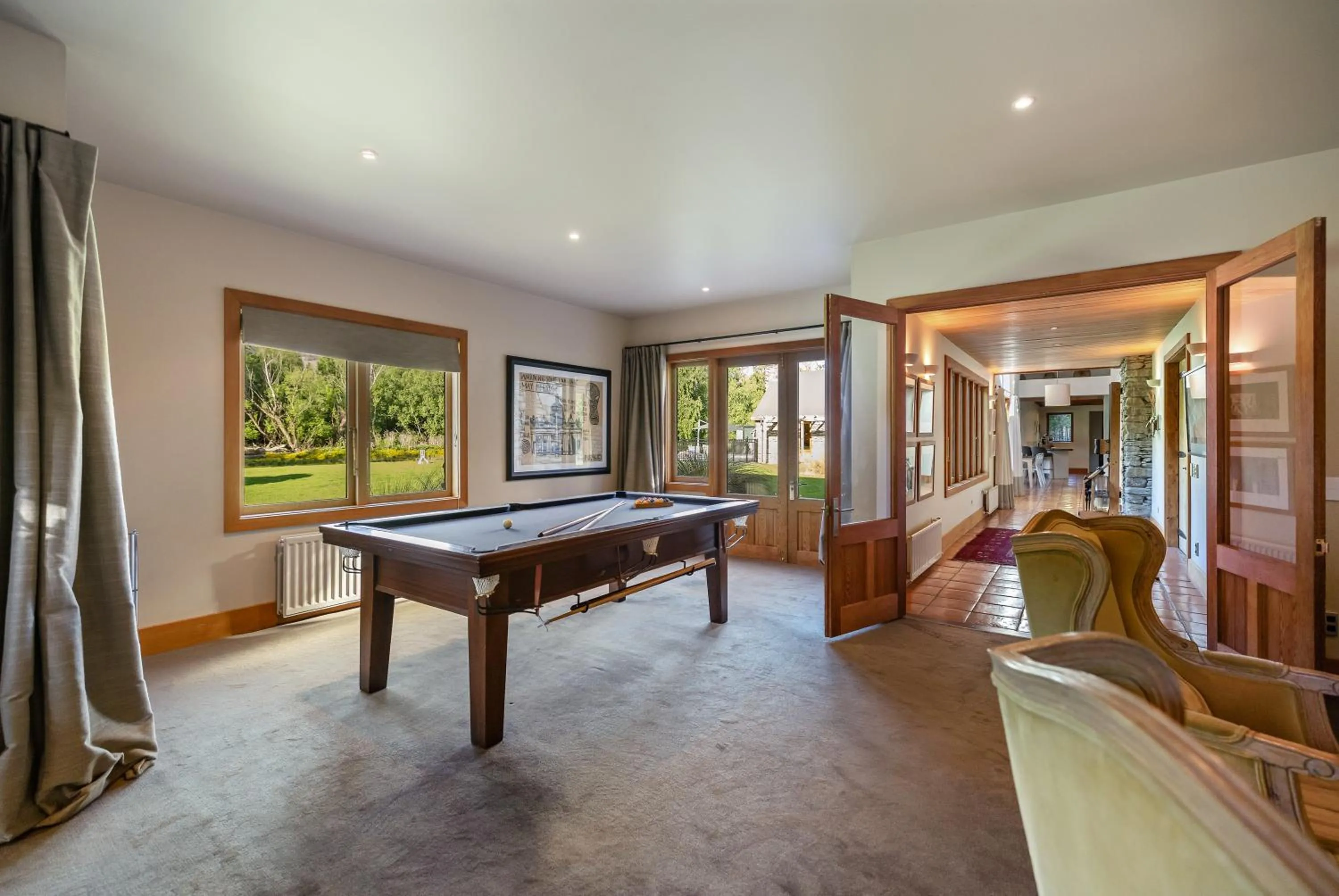 Billiard in Wharenui Holiday Home by MajorDomo