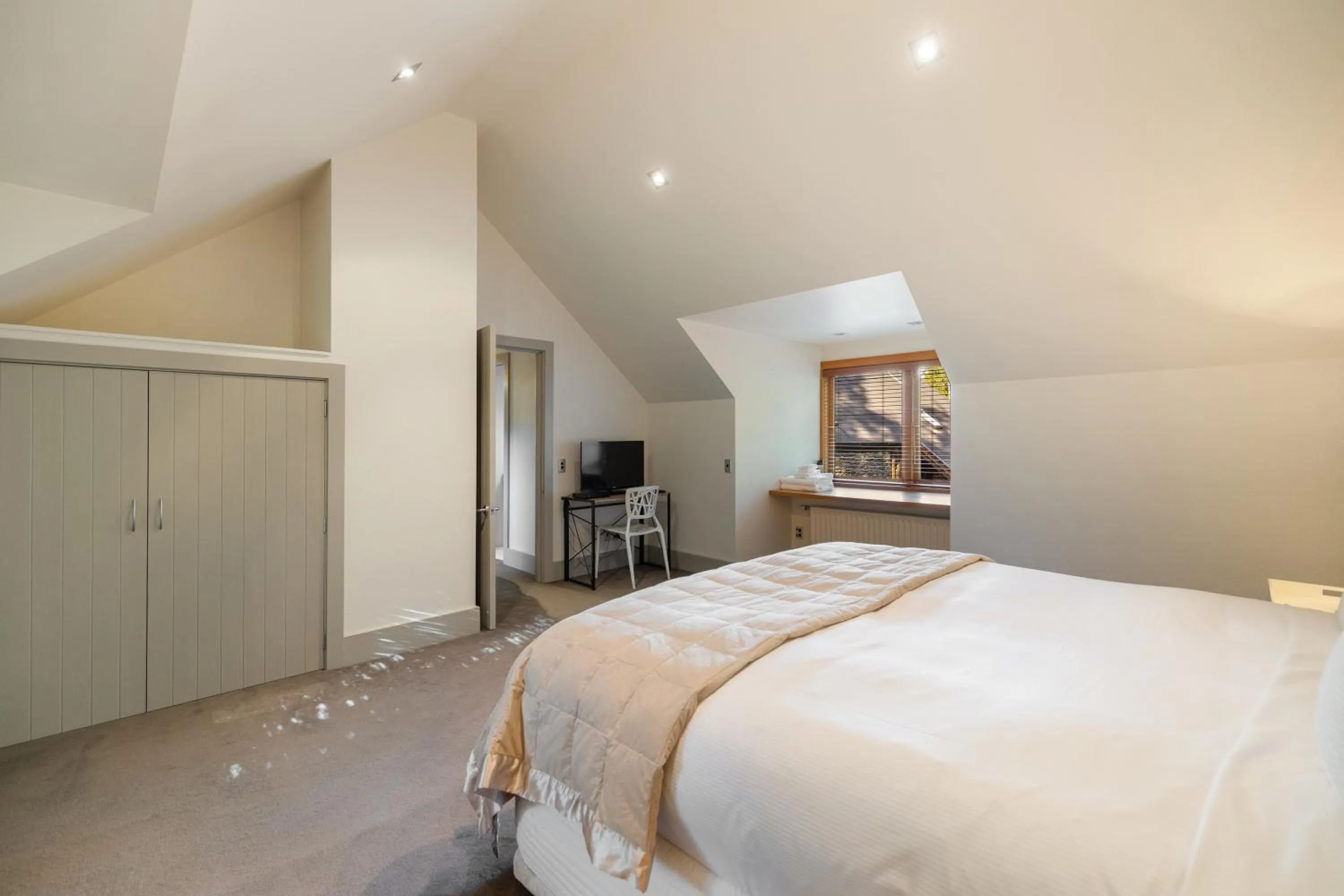 Bed in Wharenui Holiday Home by MajorDomo