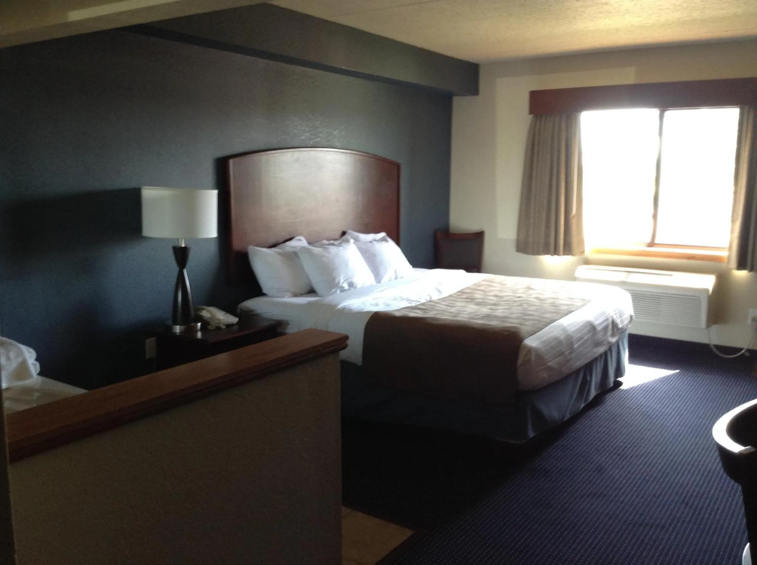 Bedroom, Bed in AmericInn by Wyndham Fort Dodge