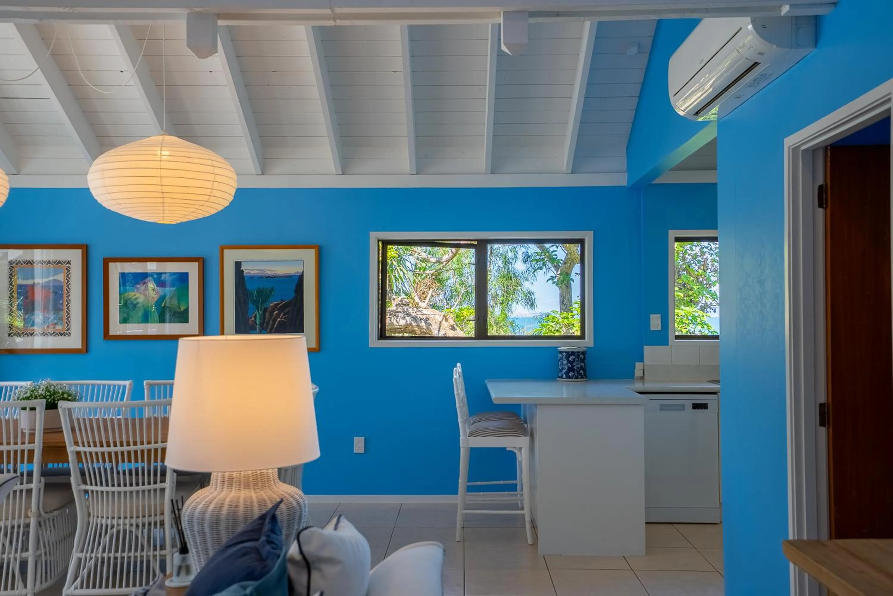 Coffee/tea facilities in Emerald Inn on Takapuna Beach