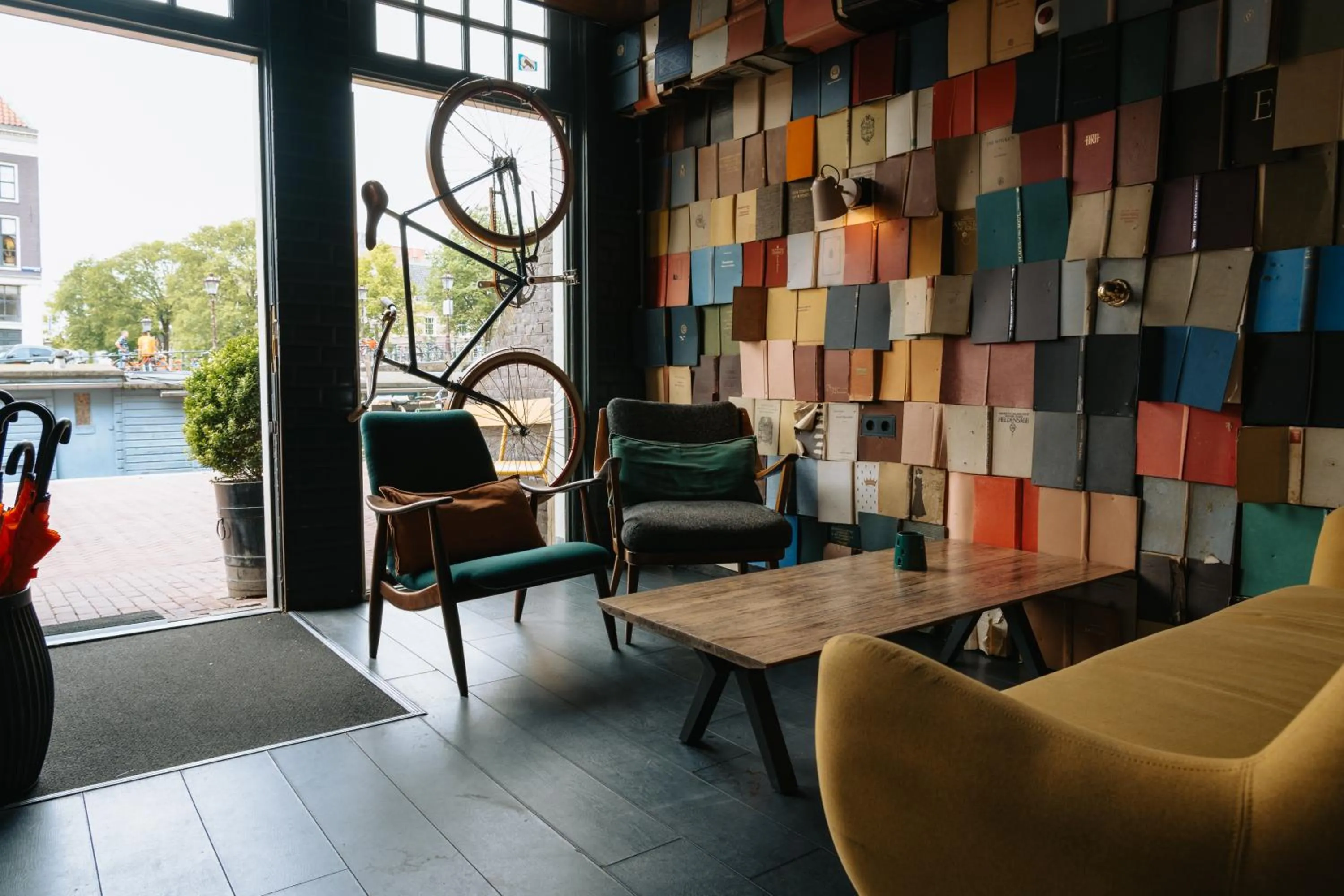 Lobby or reception in Max Brown Hotel Canal District, part of Sircle Collection