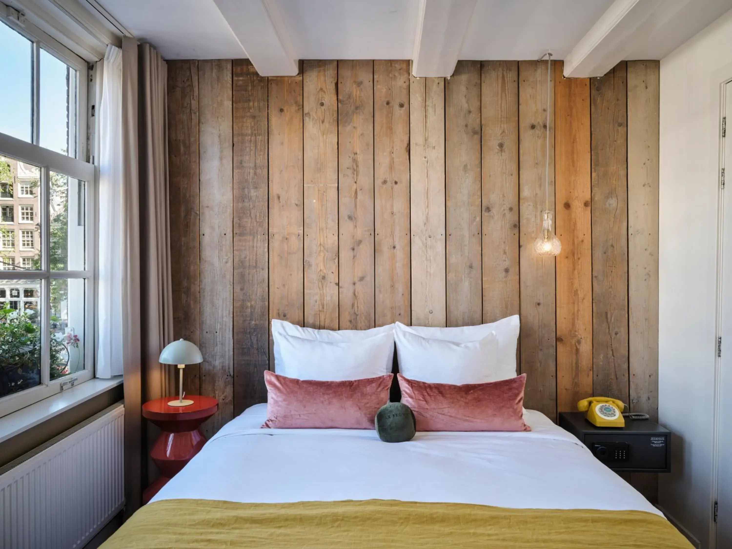 Small Double Room with Canal View in Max Brown Hotel Canal District, part of Sircle Collection Small Double Room with Canal View in Max Brown Hotel Canal District, part of Sircle Collection