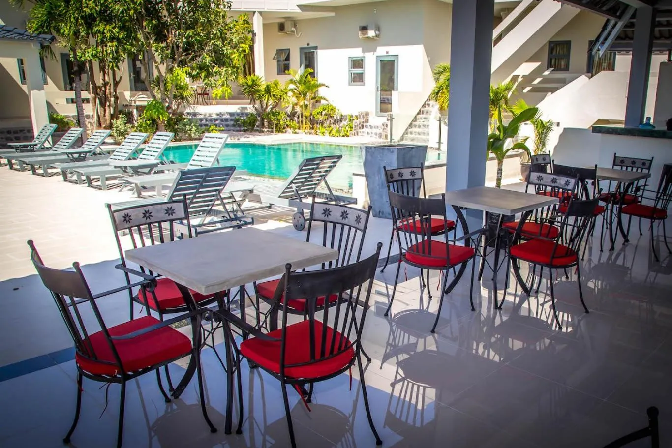 Patio in Mui Ne Hills Villa Hotel