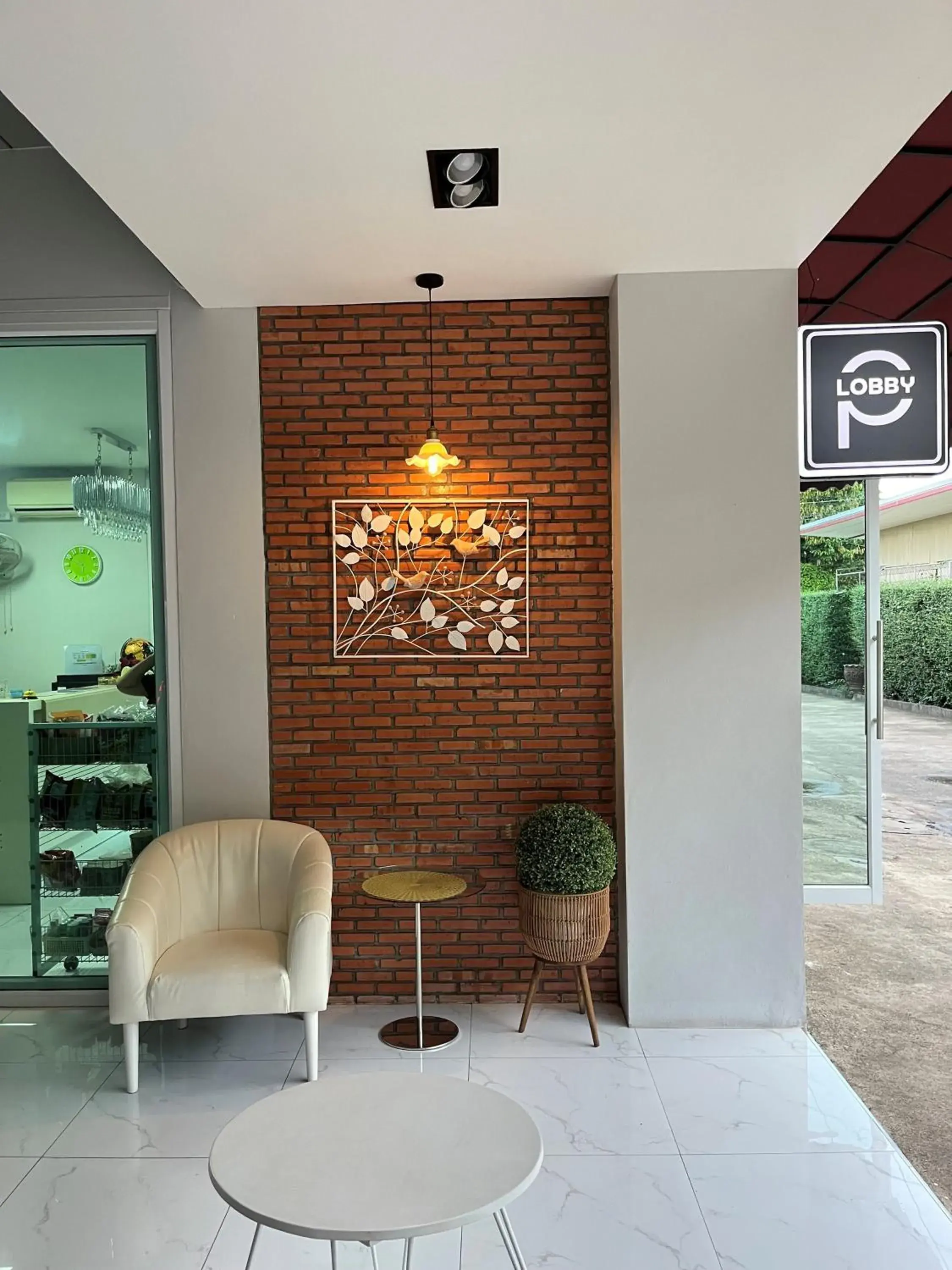 Property building in Papangkorn House Property building in Papangkorn House