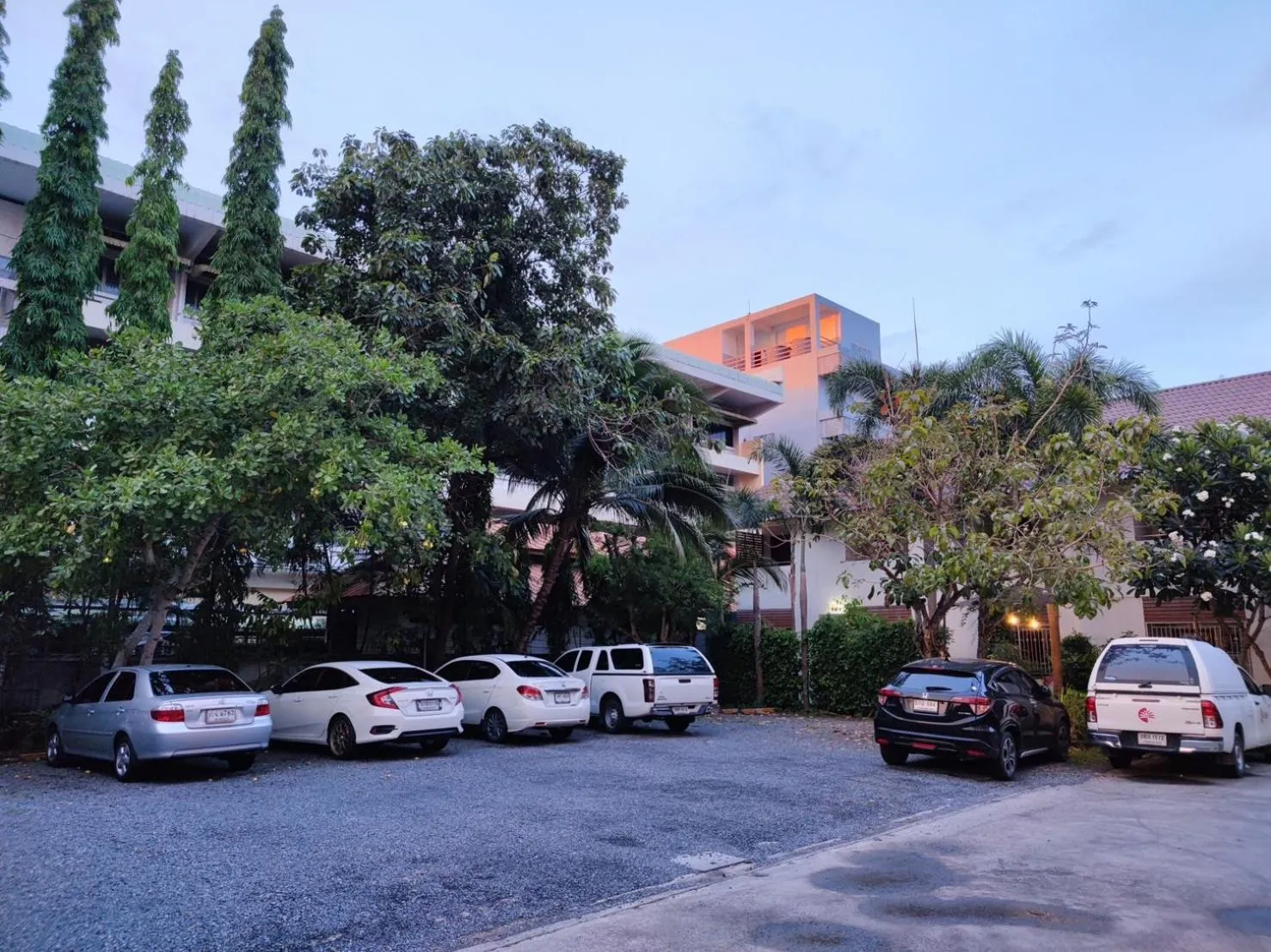 Parking in Papangkorn House