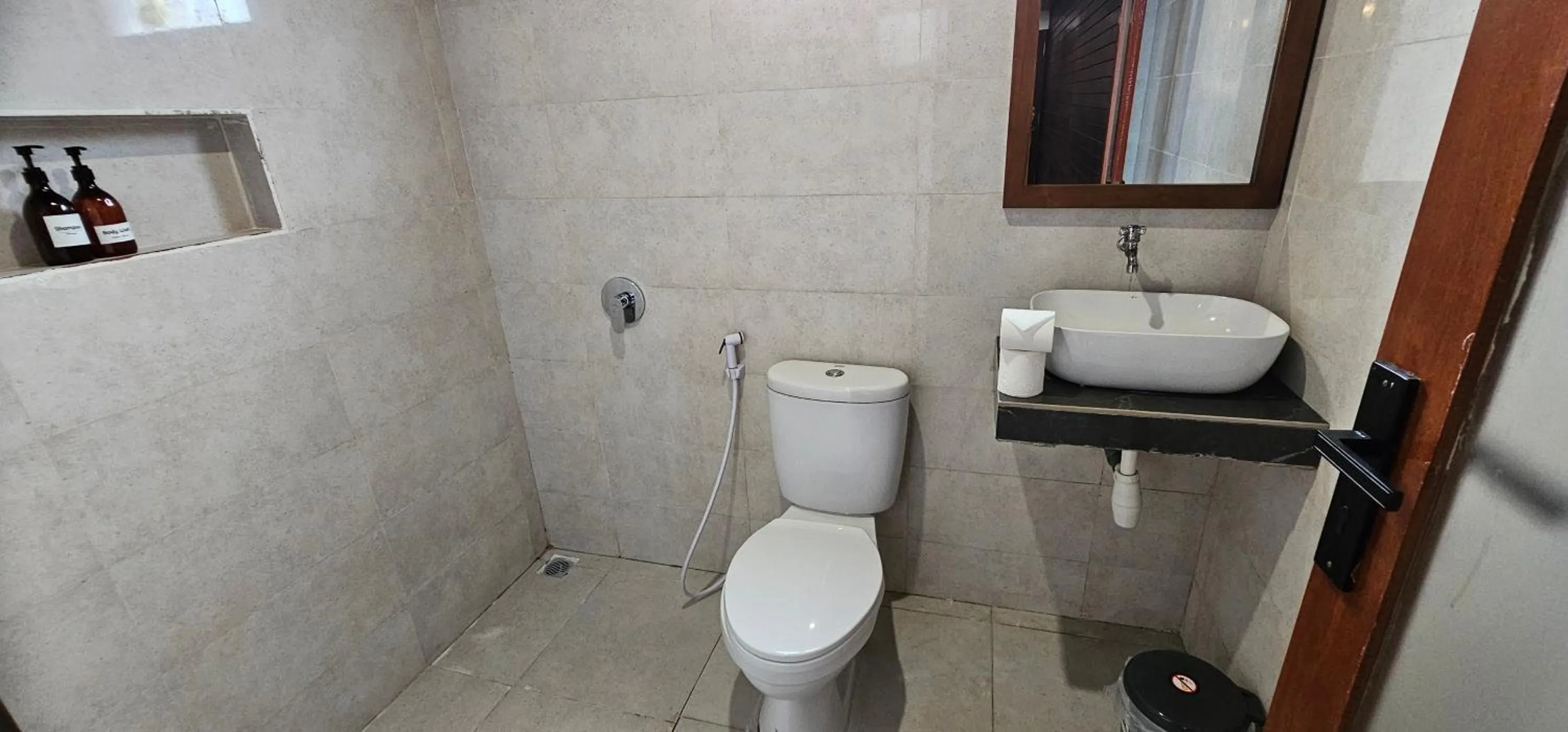 Bathroom in Naturela