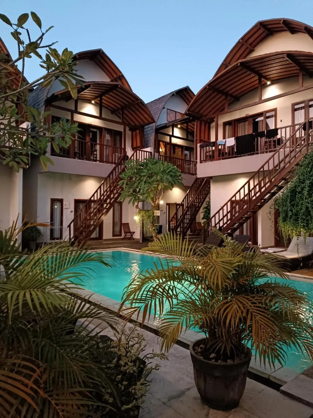 Property building in Naturela