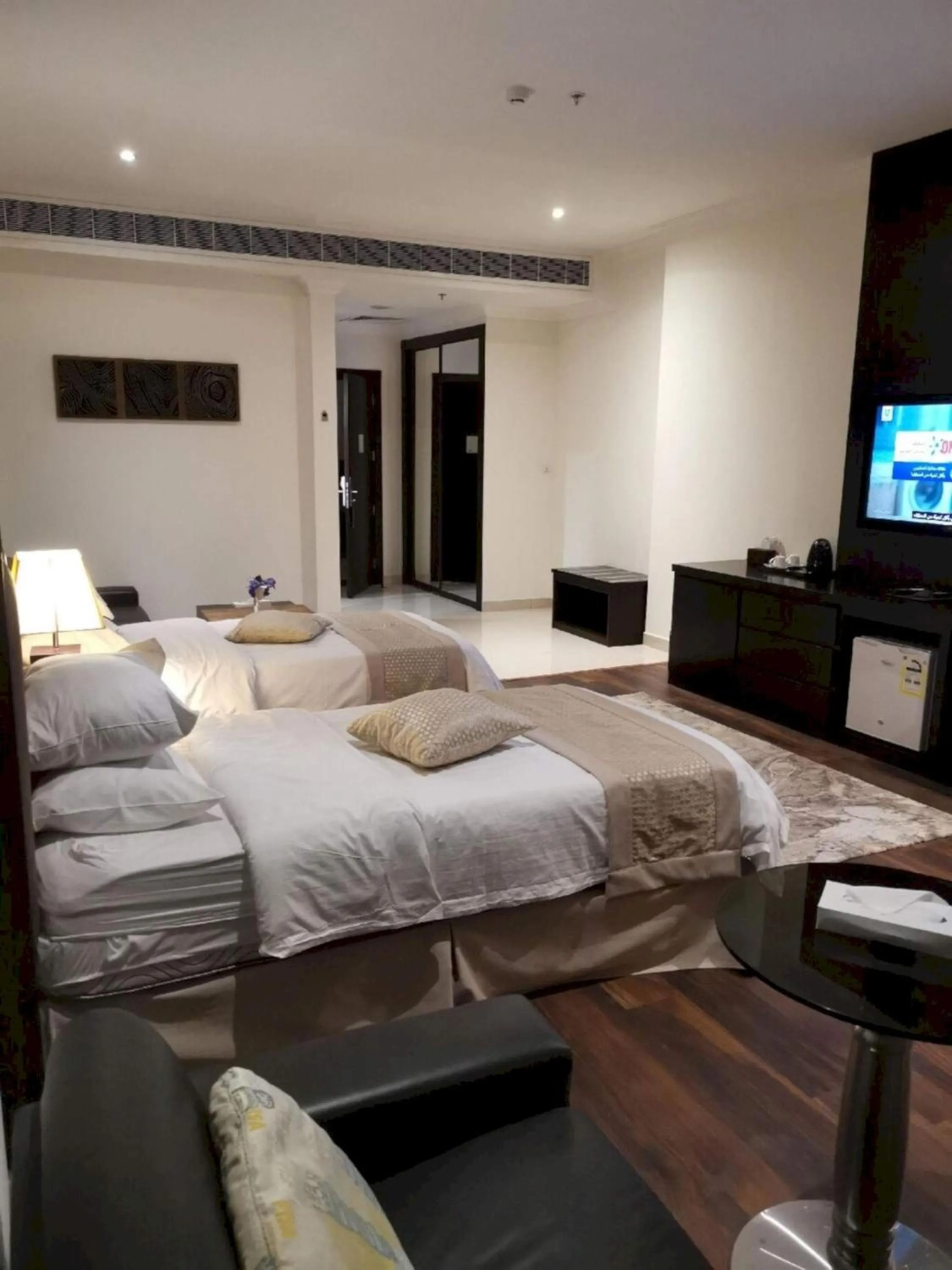 Photo of the whole room, Bed in Sunday Millennia Hotel