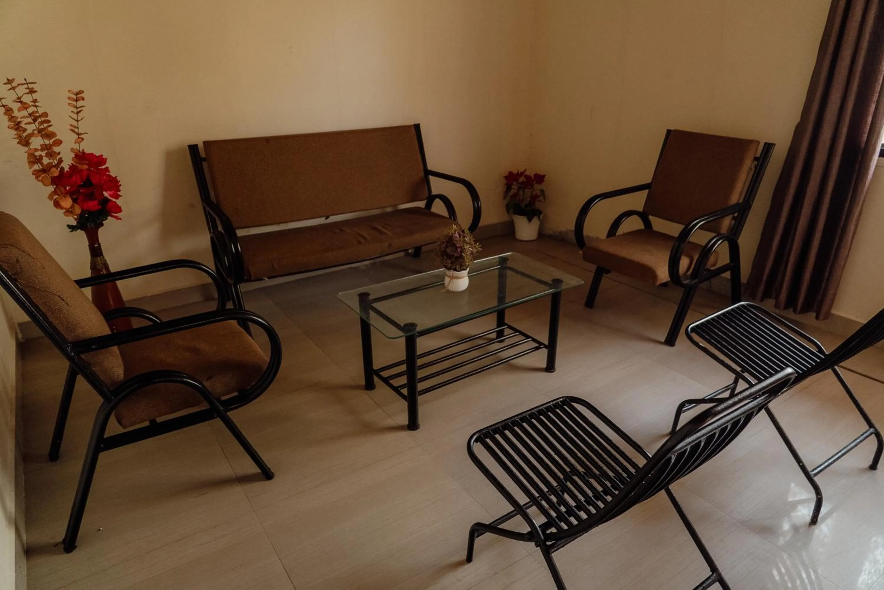 Wild Woods Tiger Resort