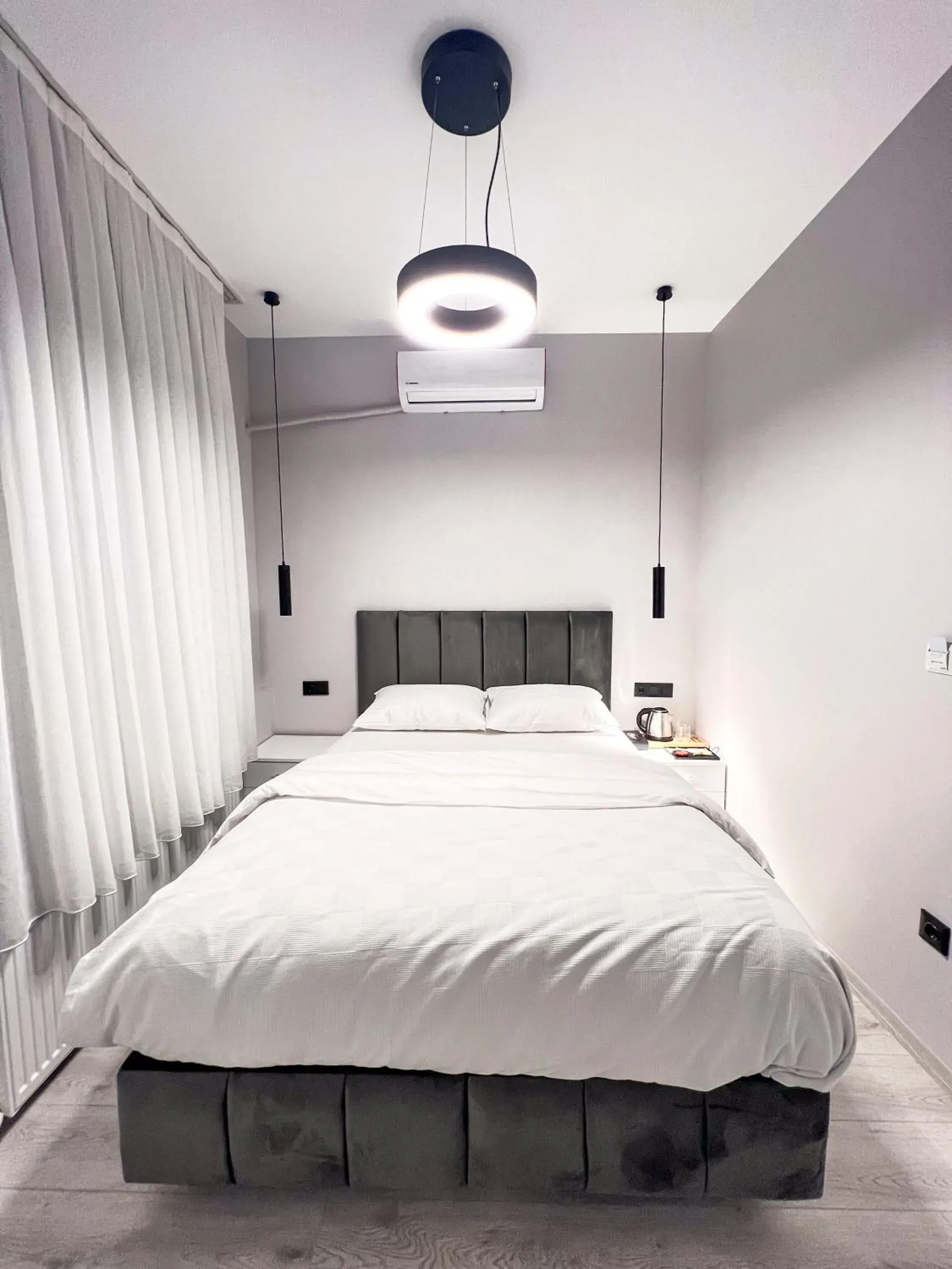 Bed in Galata Inn Hotel Bed in Galata Inn Hotel