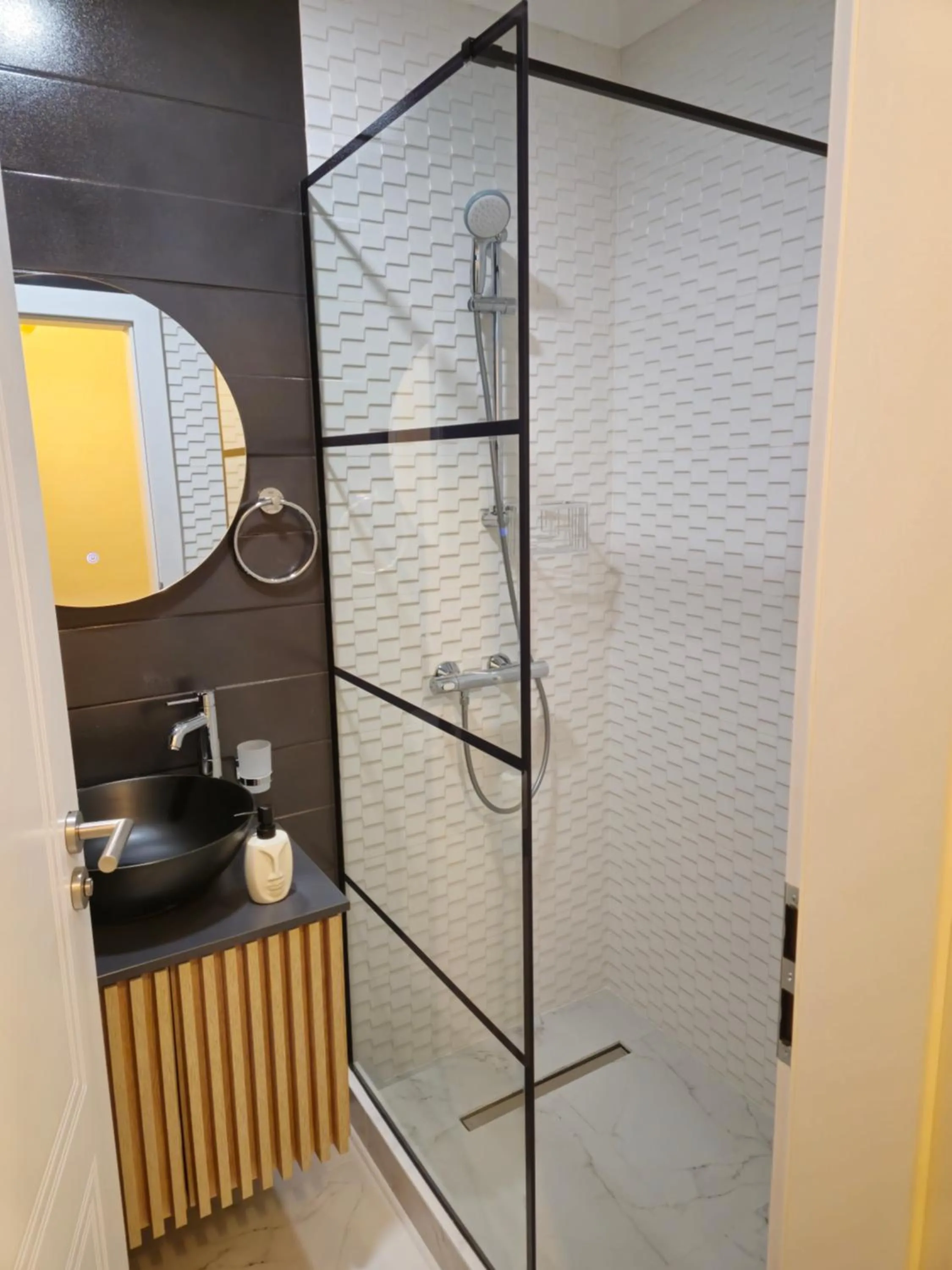 Bizi House Accommodation 2