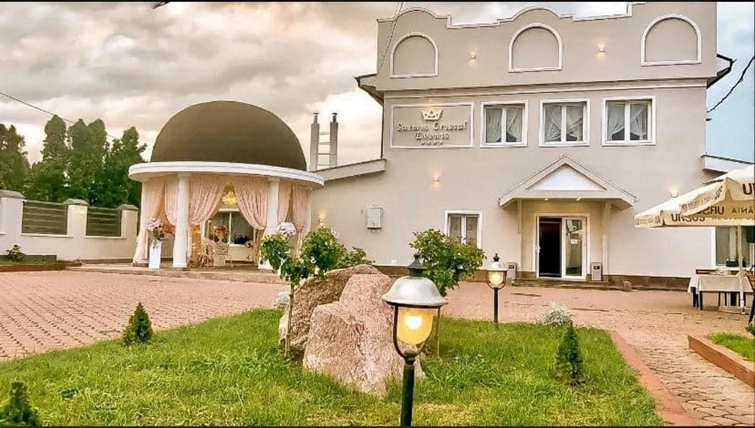 Property building in Pensiunea Sarmis Cristal