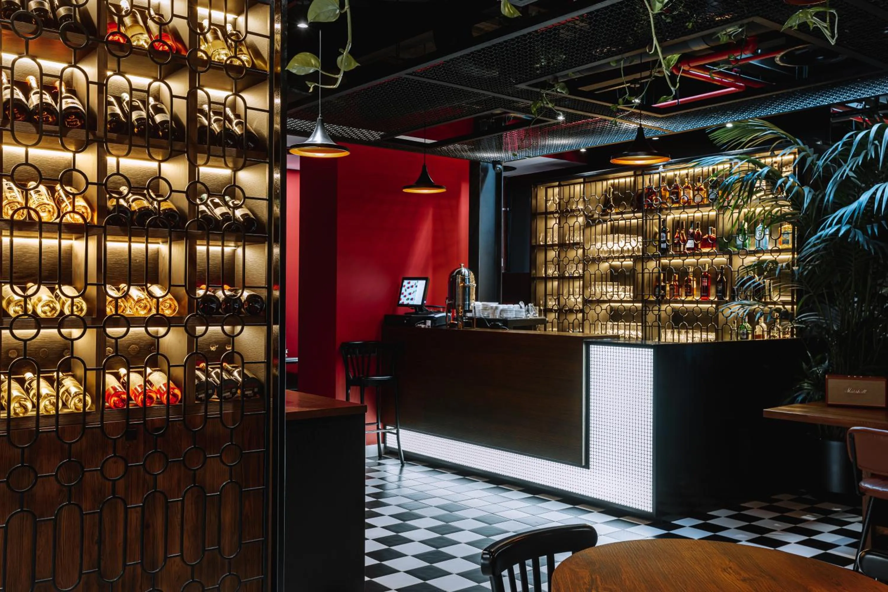 Lounge or bar in Hotel Twenties Tbilisi - Stay & Dine