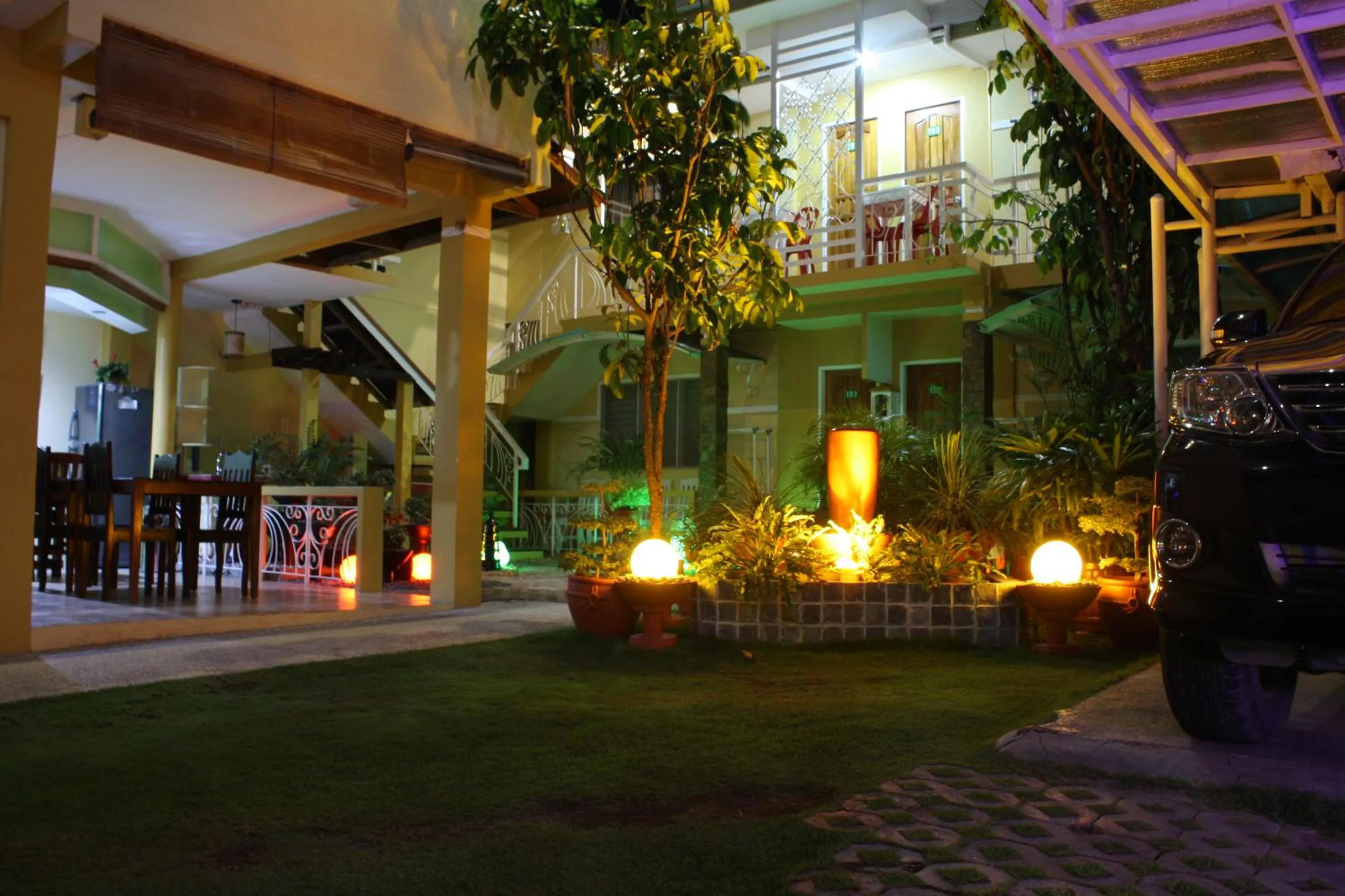 Property building in Oslob Malonzo Pension House