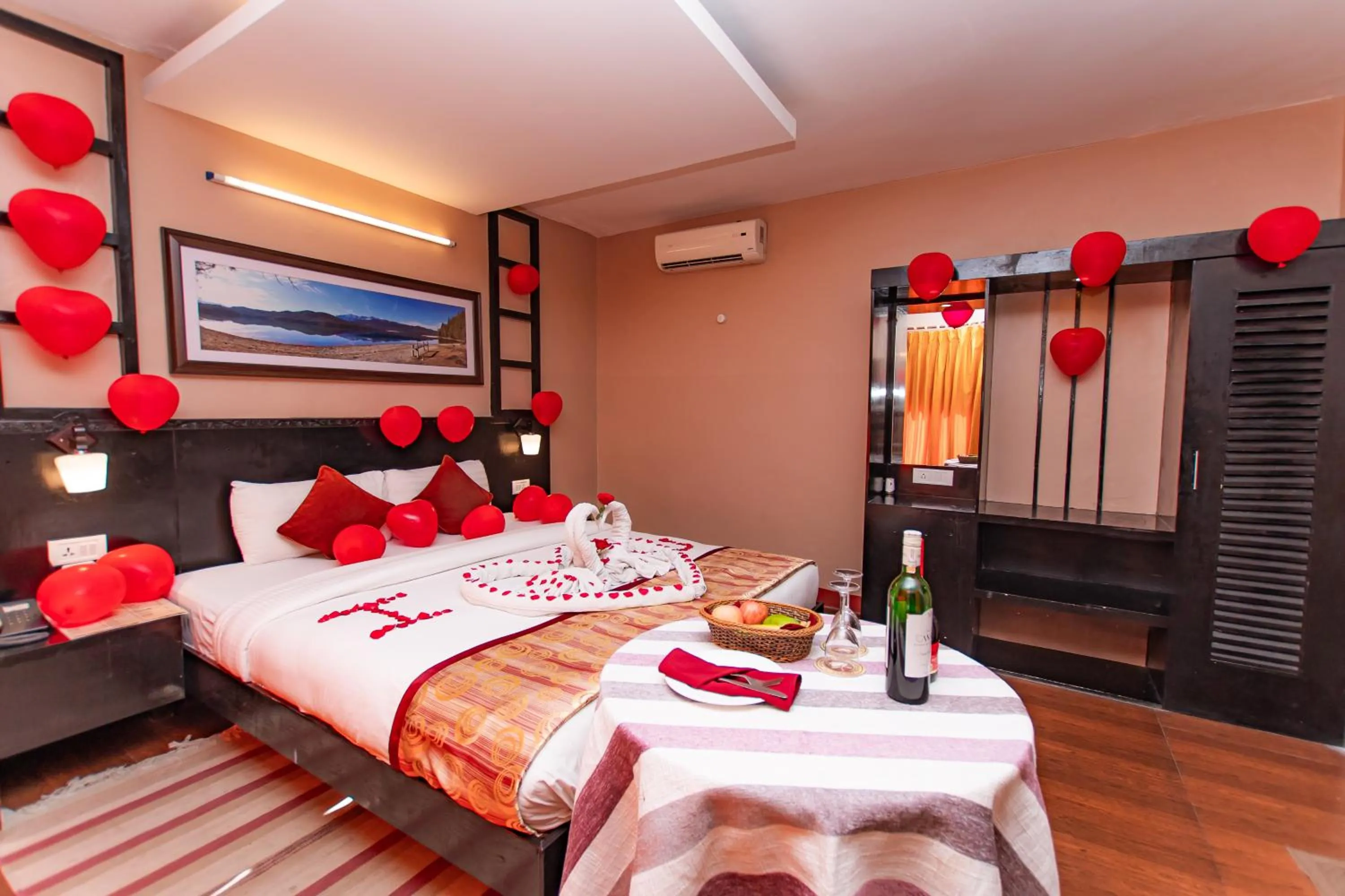 Bed in Moonlight Resort and Spa