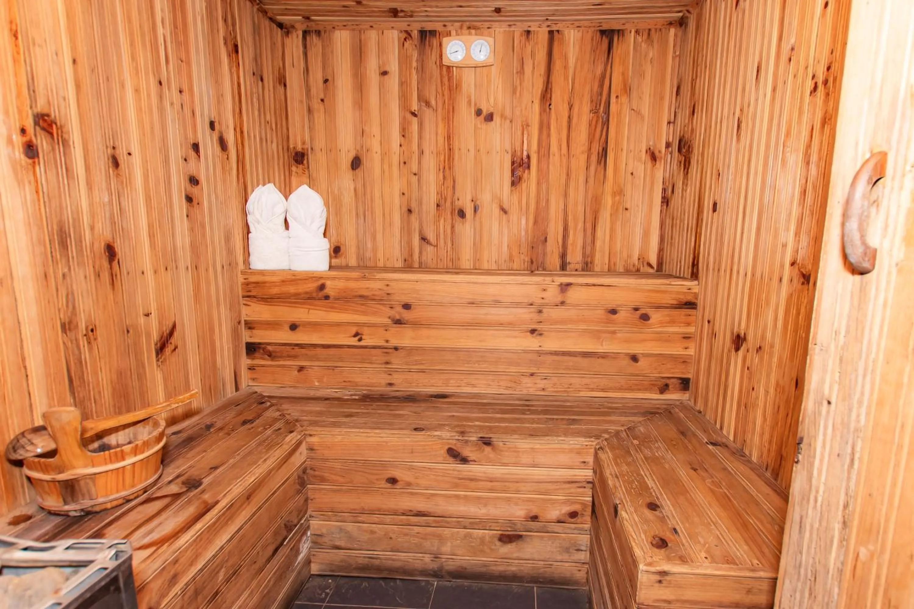 Sauna in Moonlight Resort and Spa