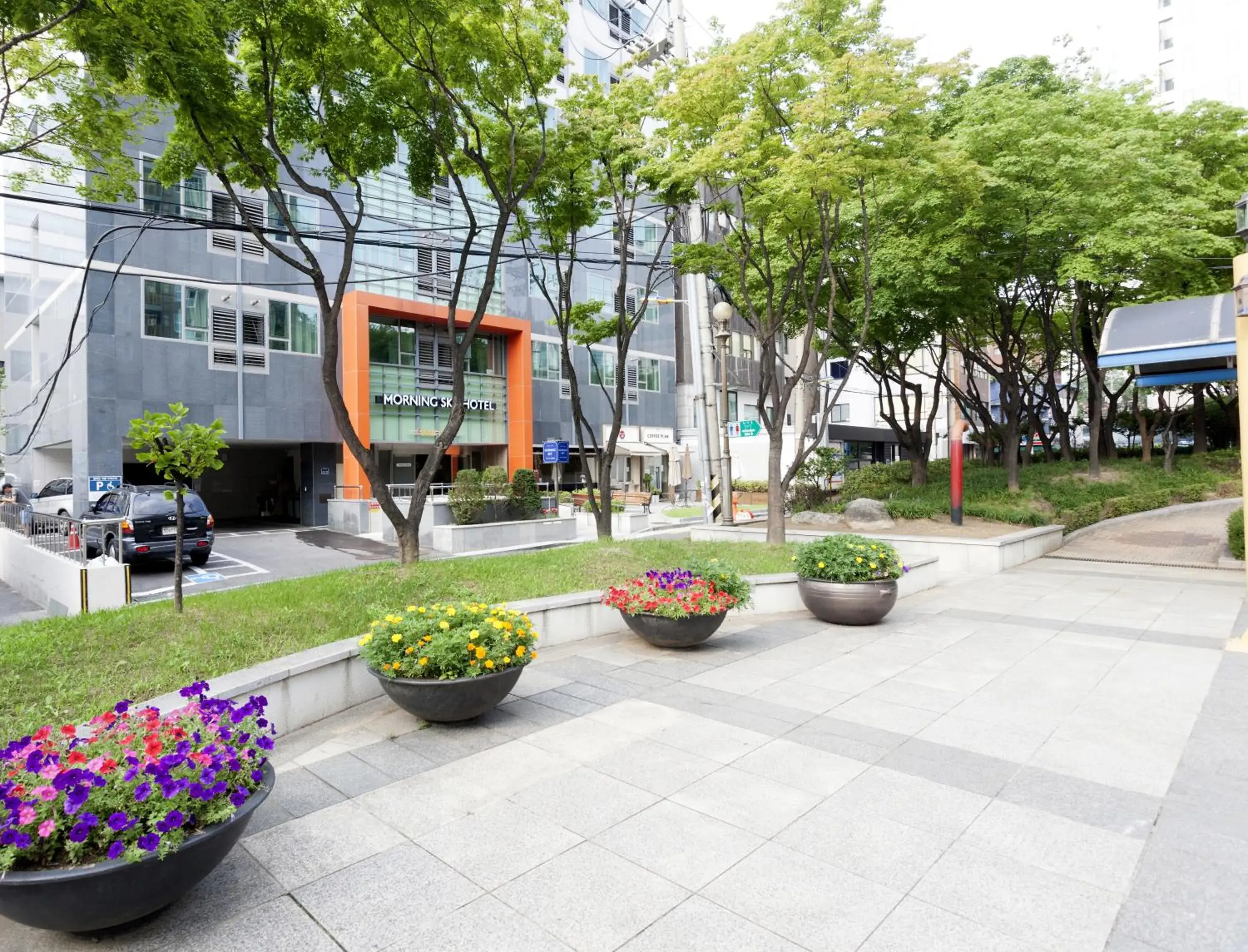 Property building in Hotel Morning Sky Property building in Hotel Morning Sky