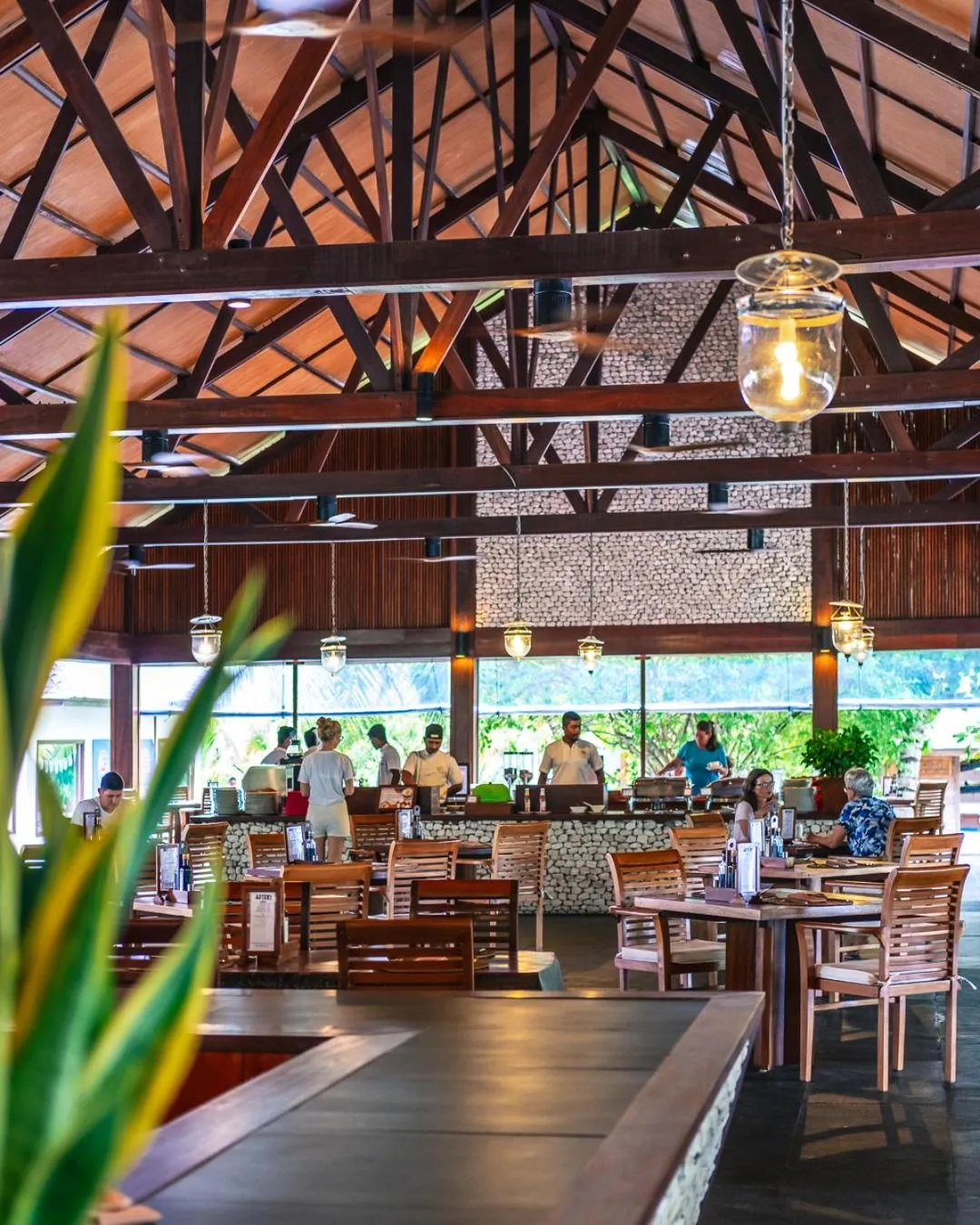 Restaurant/places to eat in The Barefoot Eco Hotel