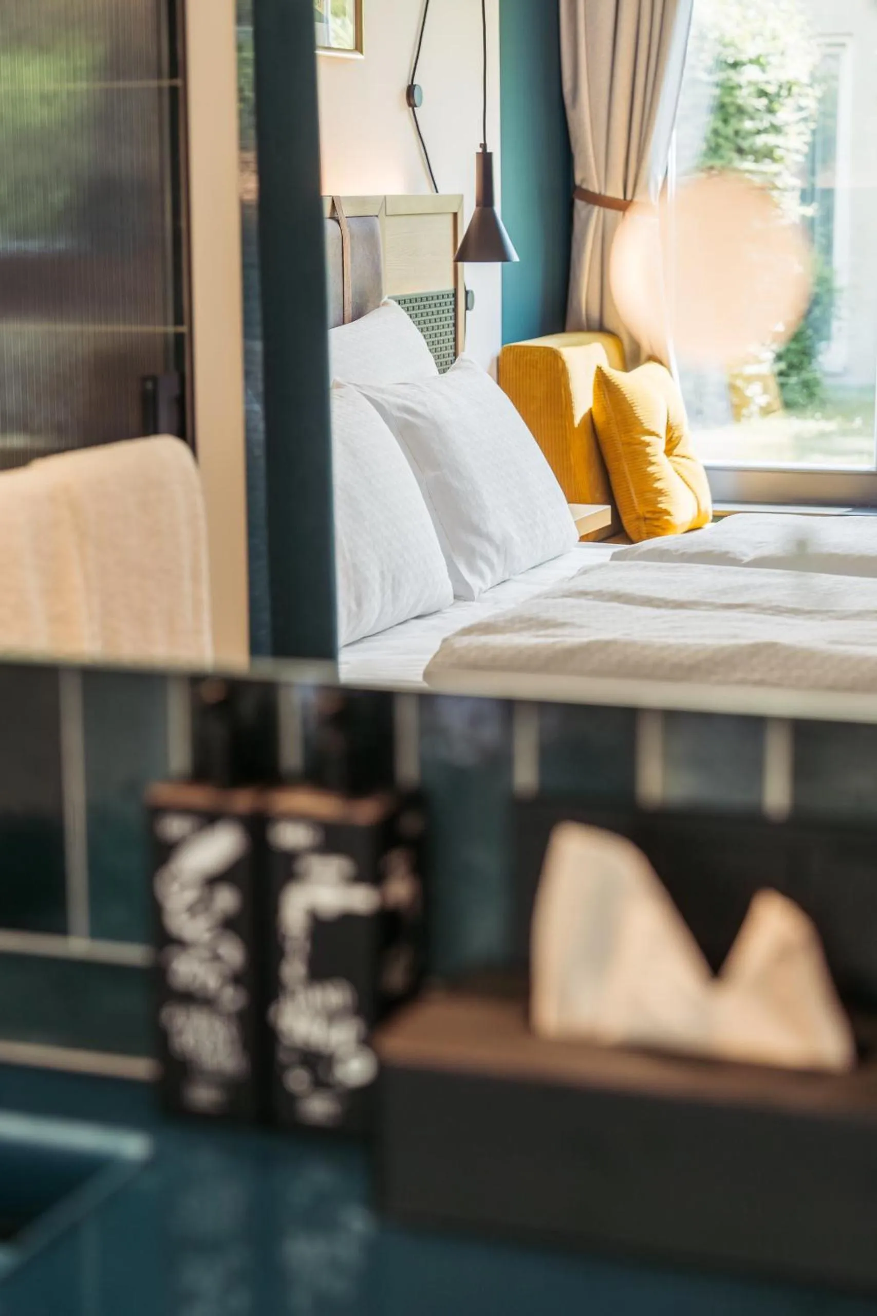 Photo of the whole room, Bed in Hotel Schani UNO City