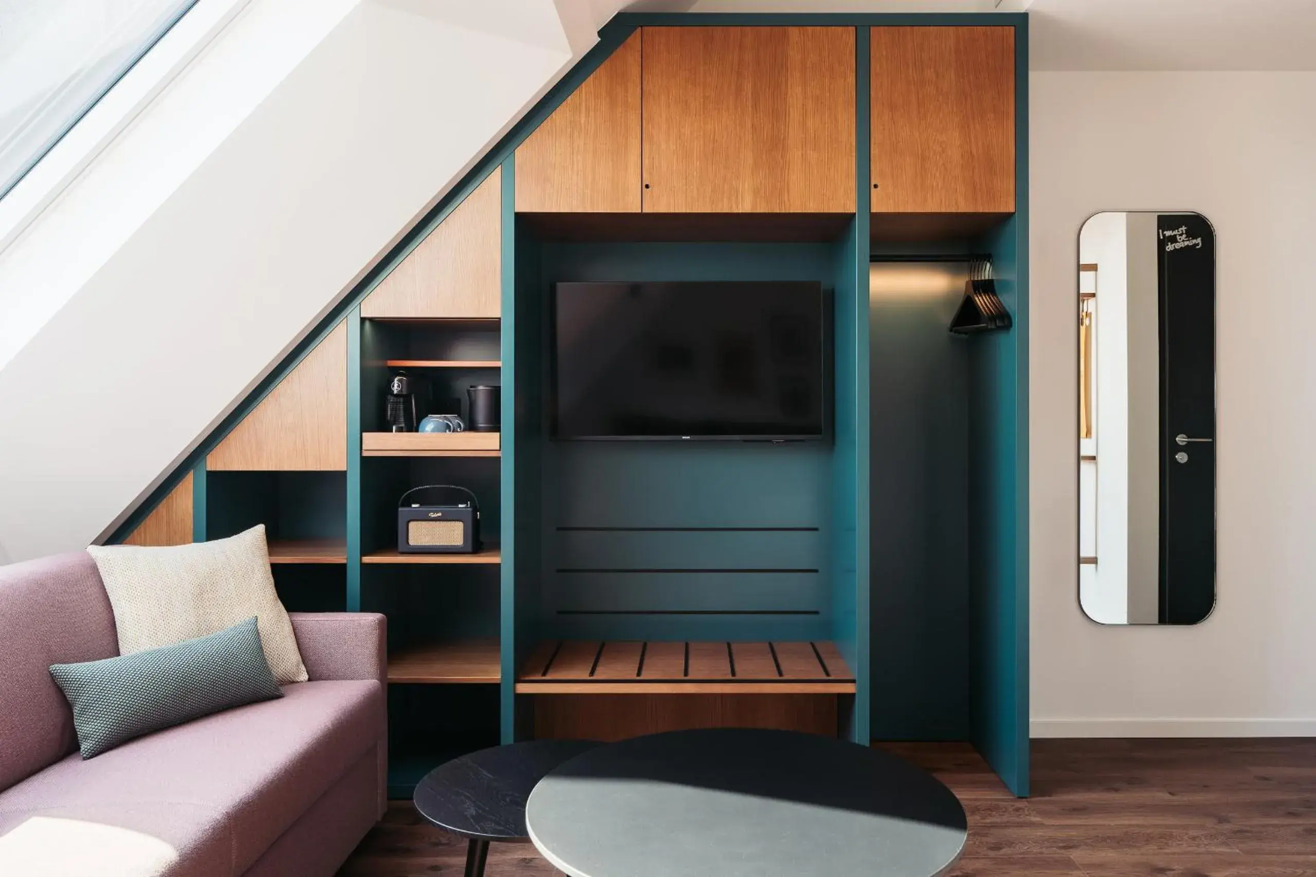 Photo of the whole room in Hotel Schani UNO City Photo of the whole room in Hotel Schani UNO City