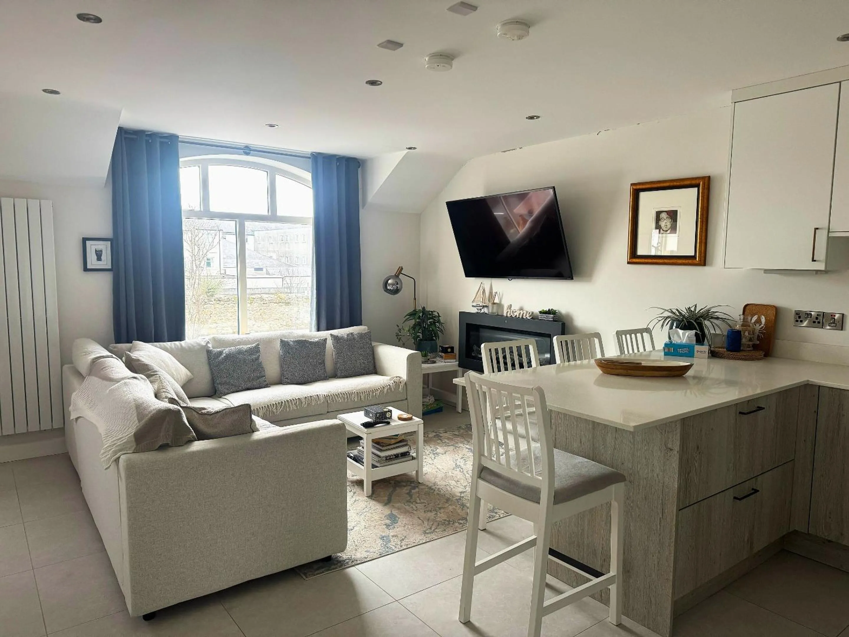 Central Ballycastle Beach Residence