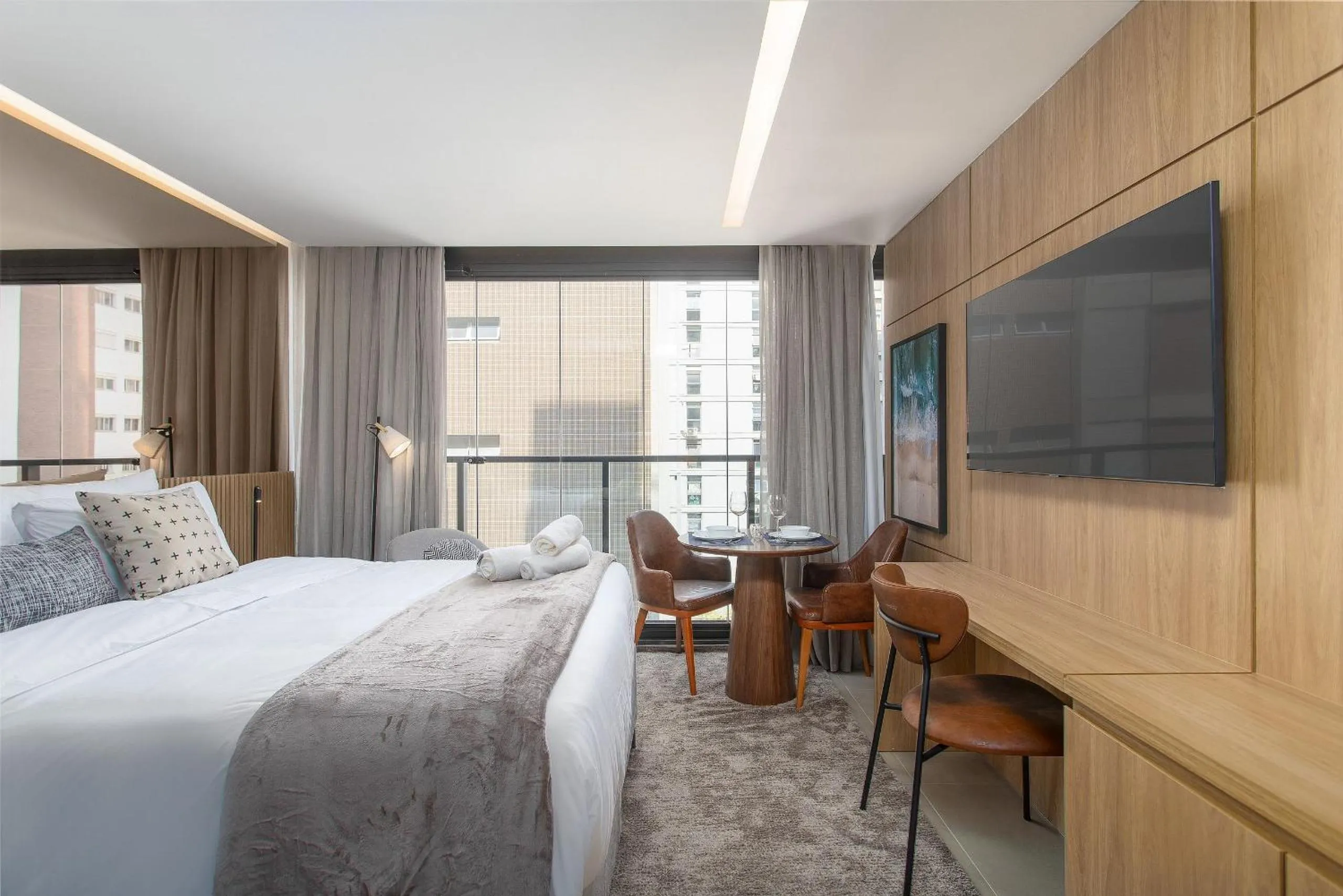 Bedroom, Bed in Hit Itaim